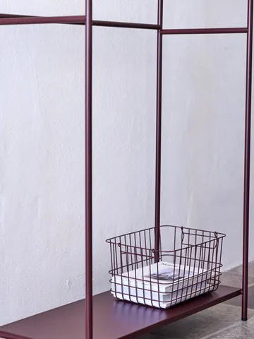 Perchero de pie Arch - Rojo, 39x92x186 cm - Mette Ditmer