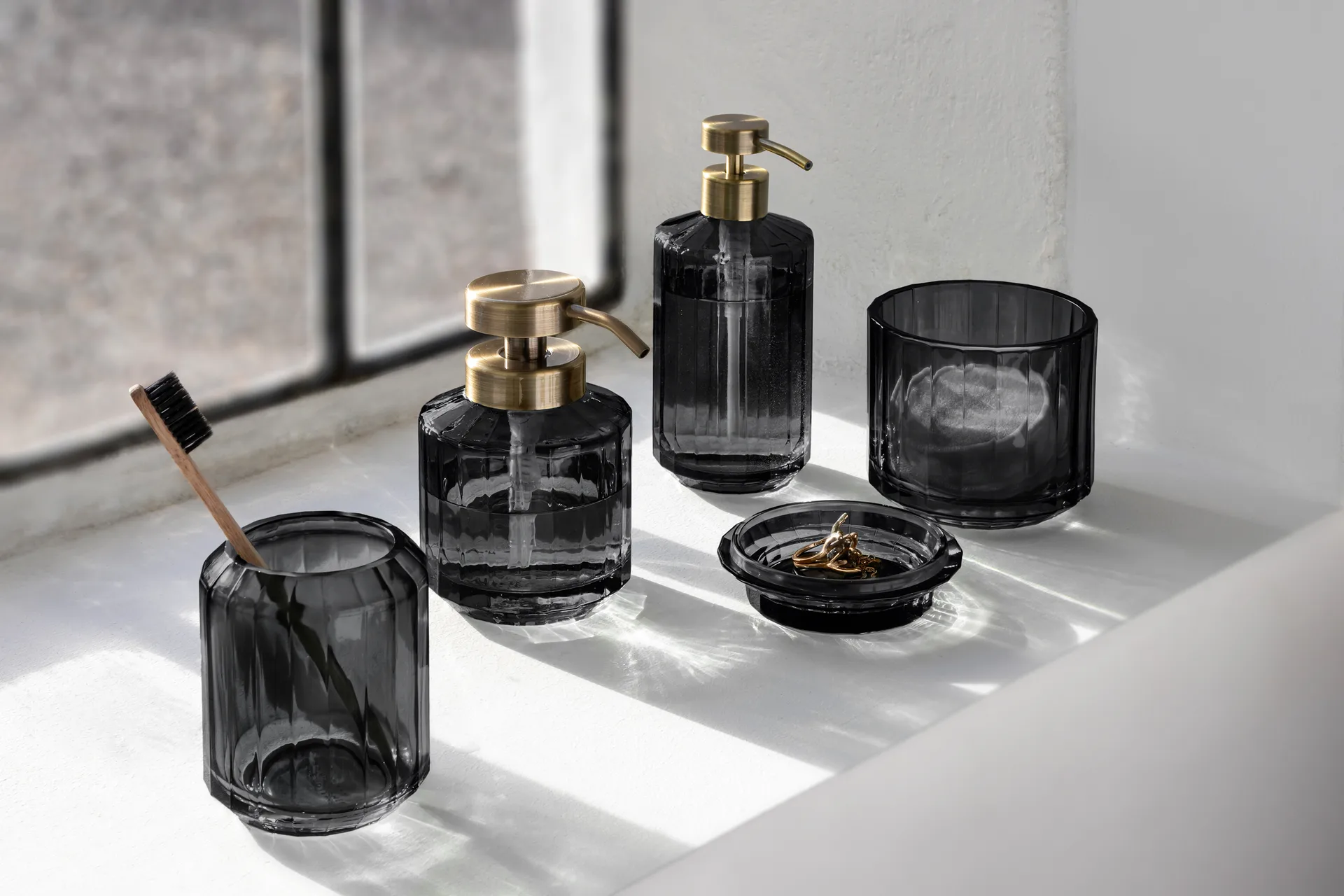 Porta cepillo de dientes Vision, Black Mette Ditmer
