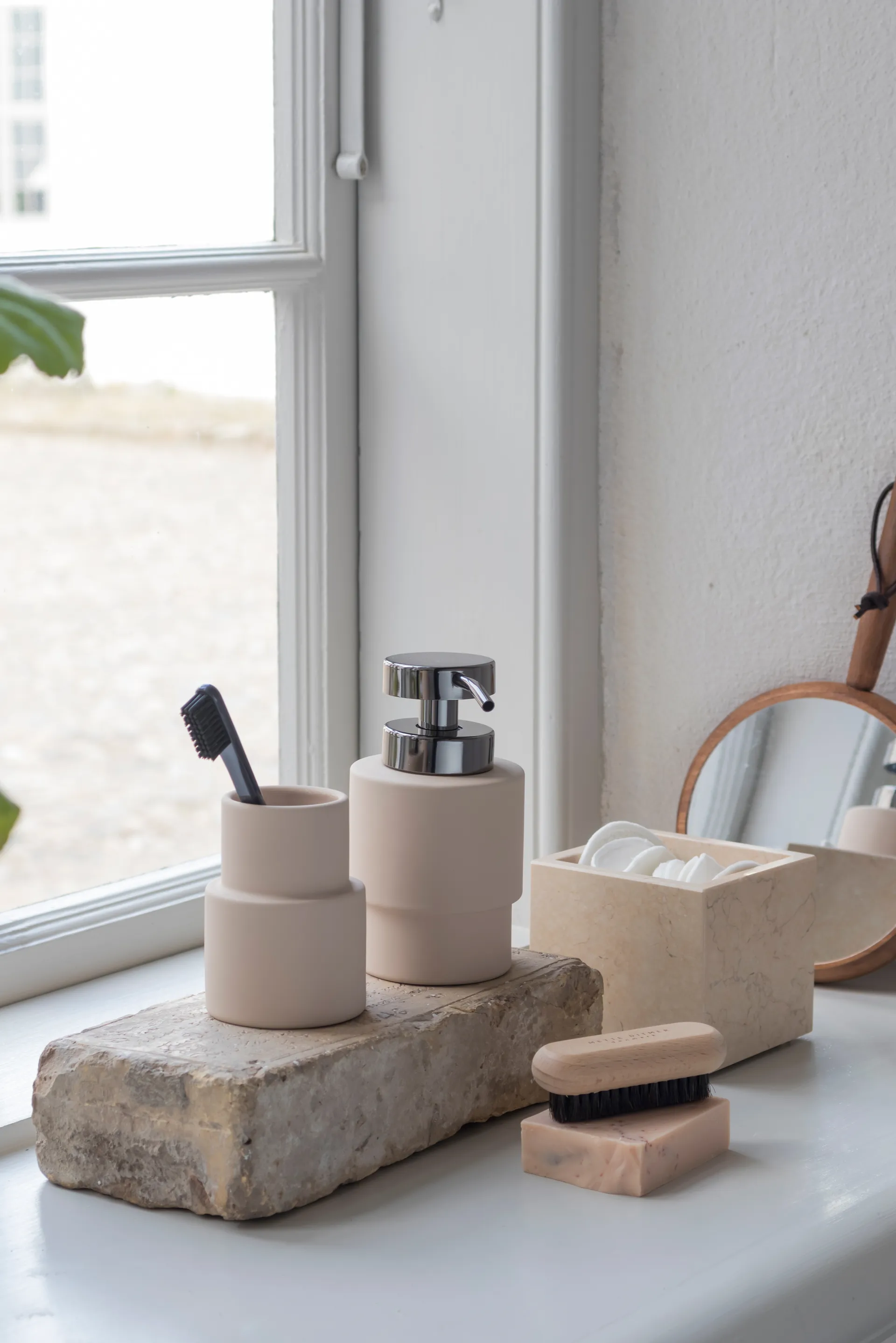 Soporte para cepillo de dientes Shades 9,5 cm, Linen Mette Ditmer