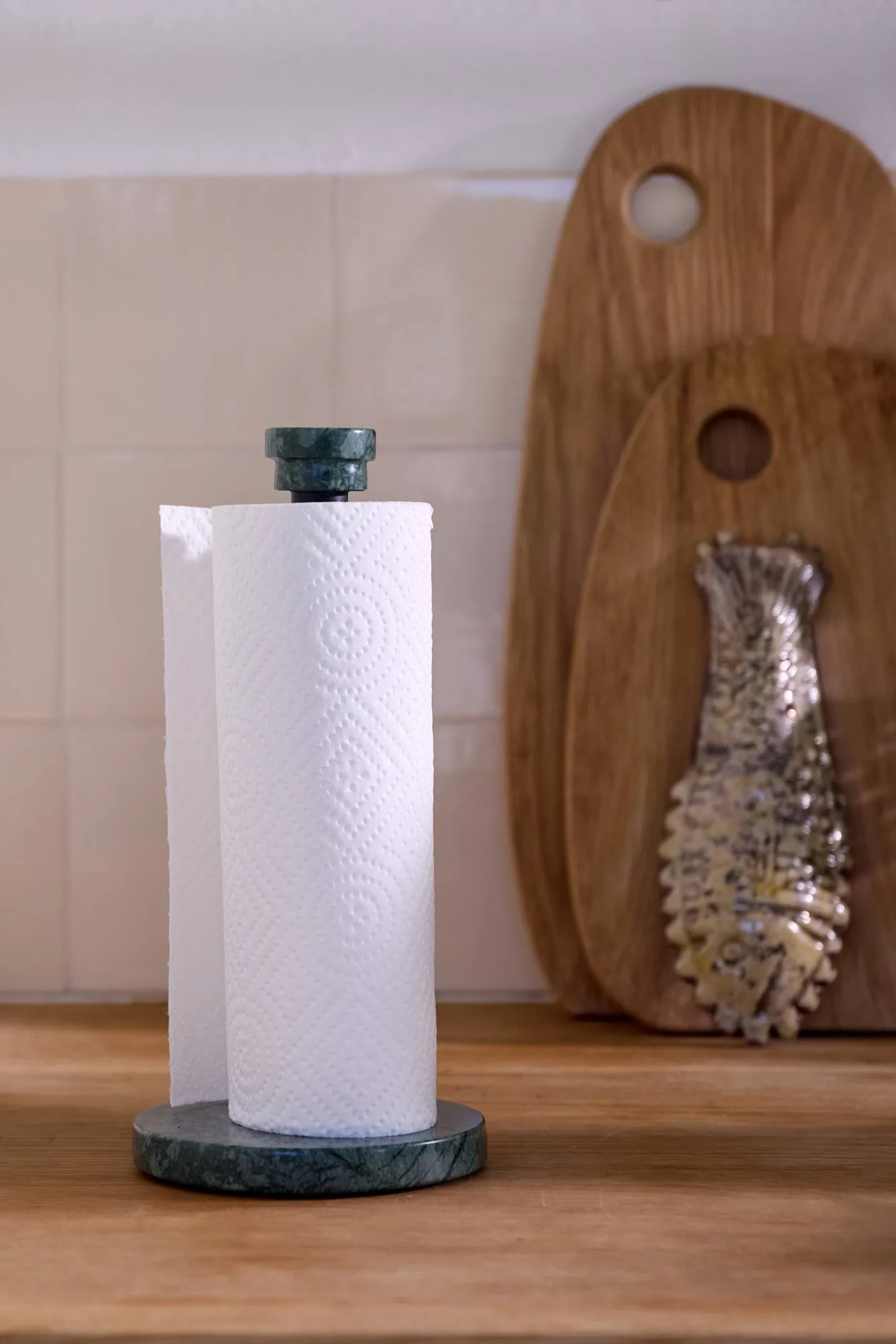 Soporte para papel de cocina Marble, Verde Mette Ditmer