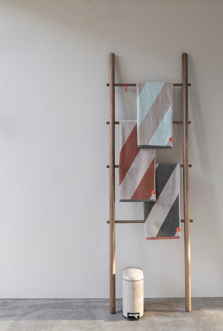 Toalla Diagonal, Brick, 70x133 cm Mette Ditmer