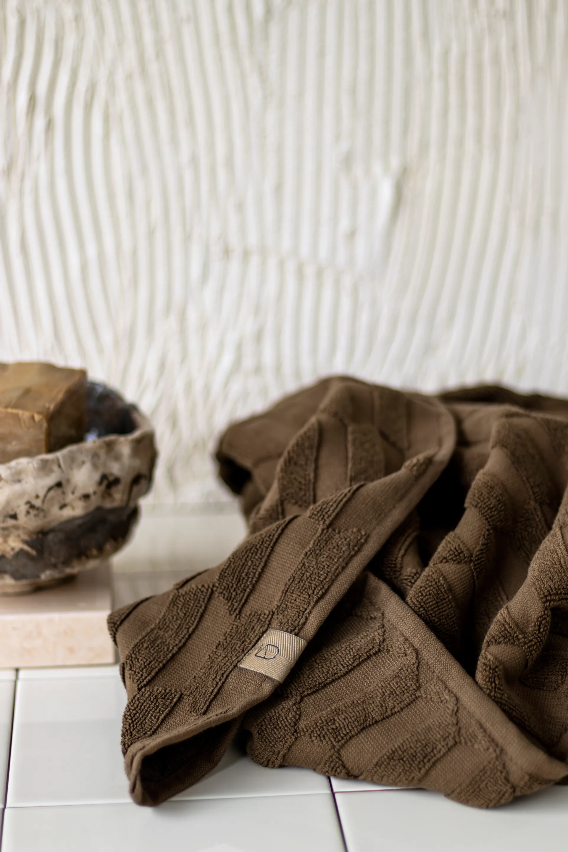 Toalla Geo 50x95 cm, Chocolate Mette Ditmer