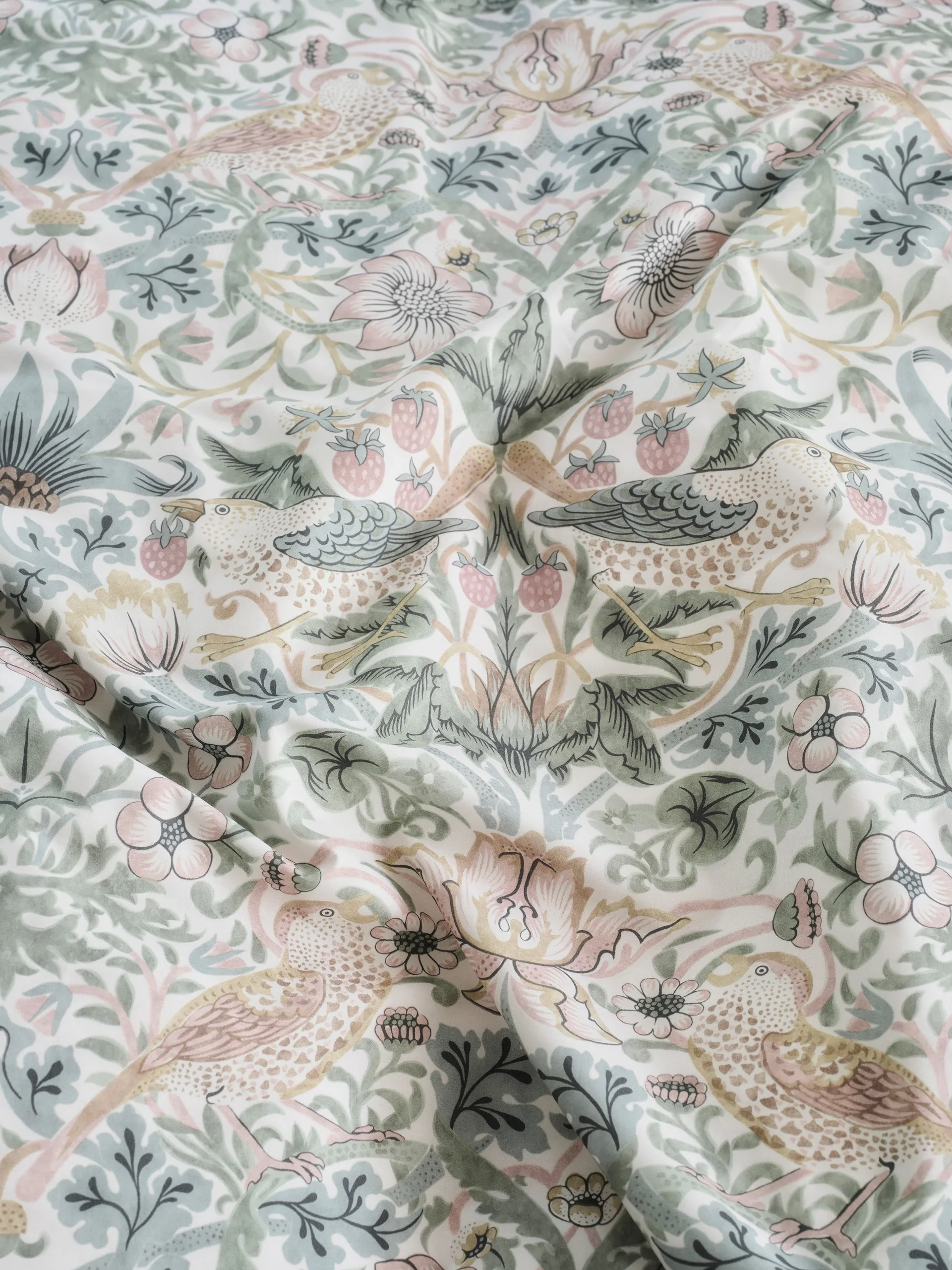 Funda de almohada Morris & Co. Strawberry Thief, Verde, 50x60 cm Mille Notti