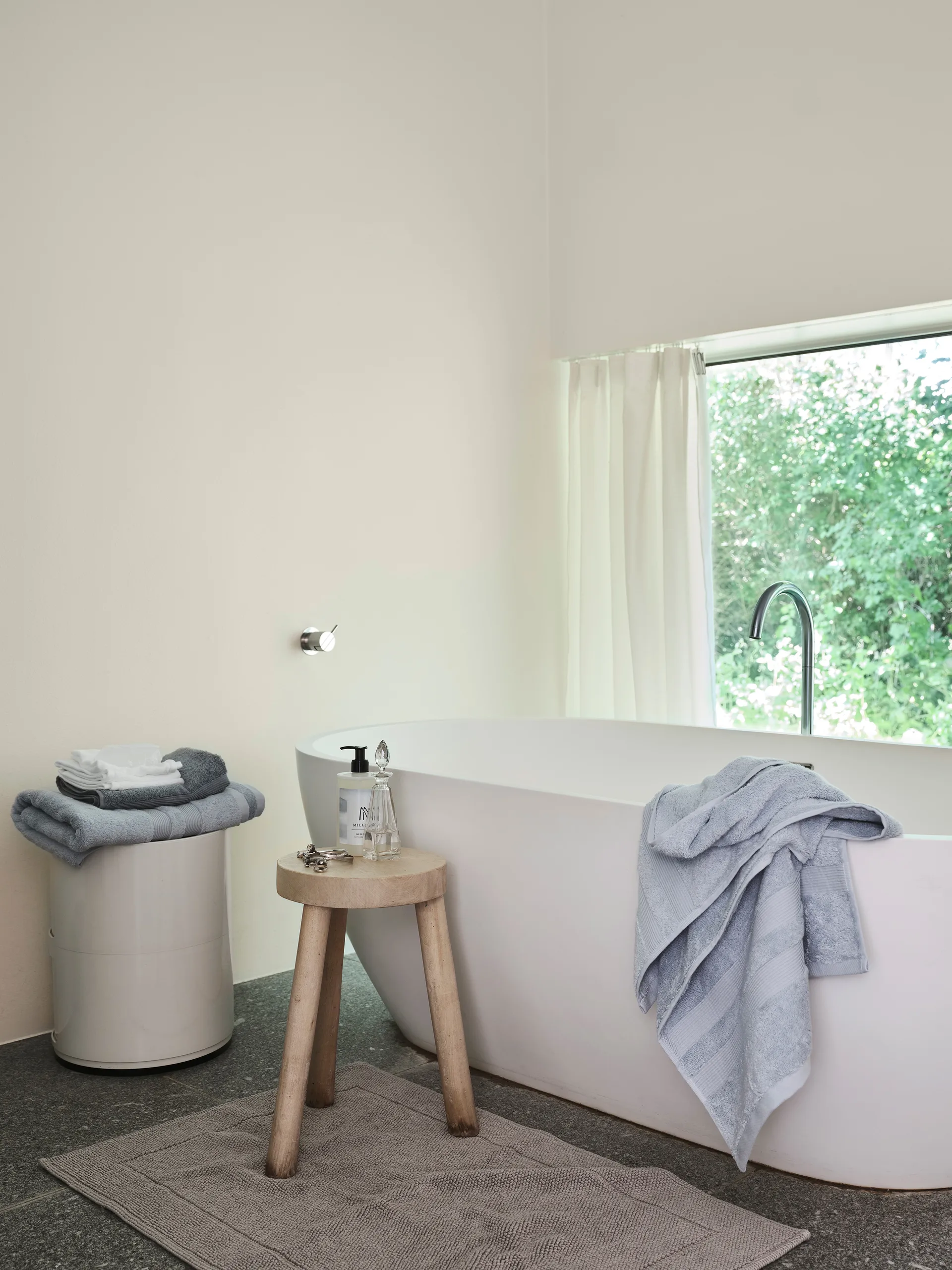 Toalla Fontana EKO, Azul hielo, 70x140 cm Mille Notti