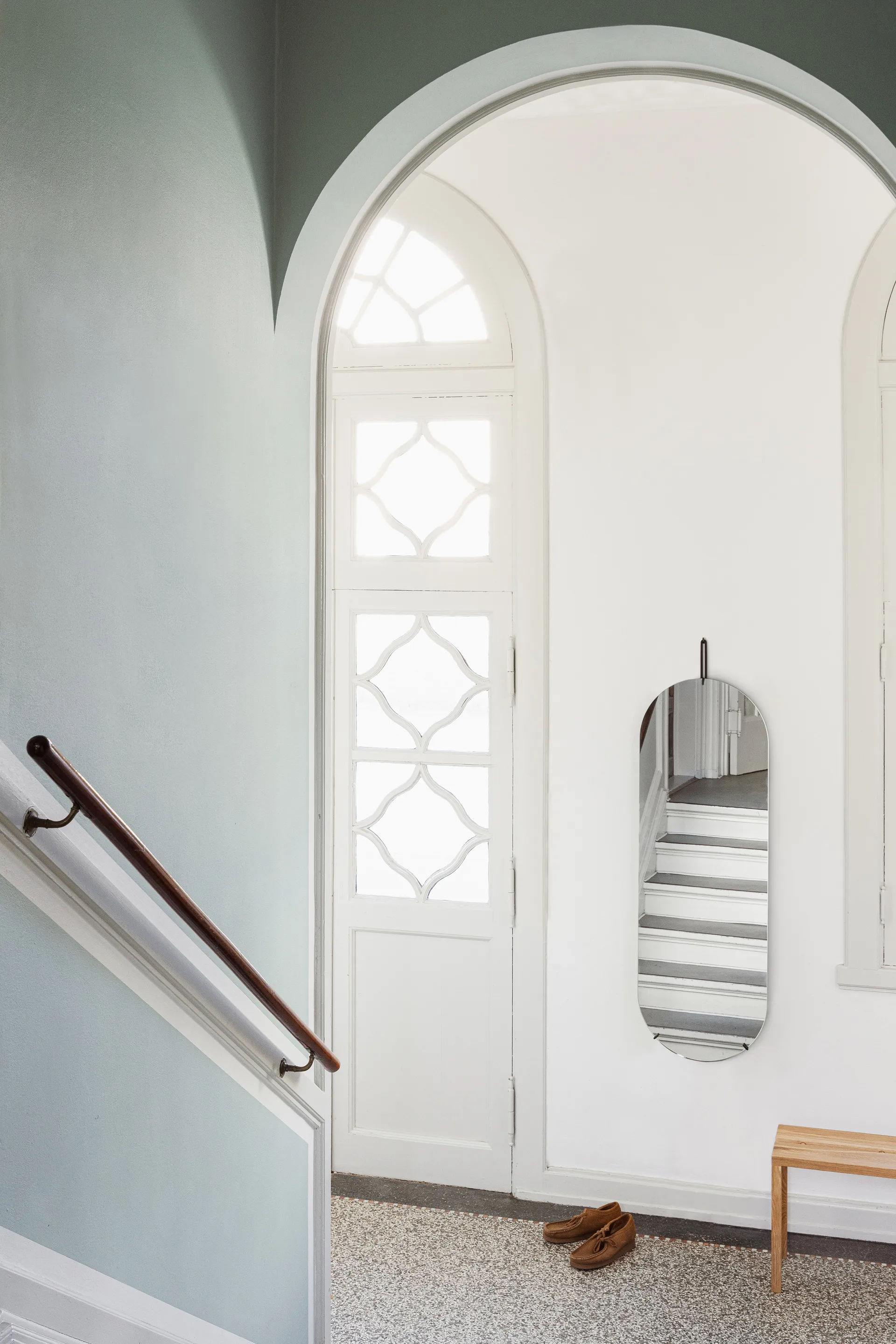 Espejo de pared 40,4x146,9 cm, Black MOEBE