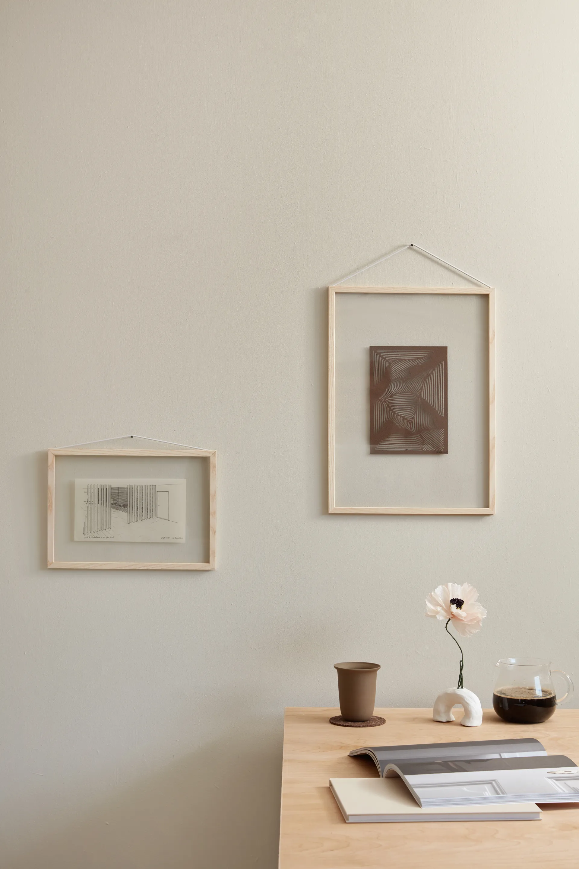 Marco de fresno Moebe A4 23,4x31,7 cm, Transparent, Wood, Black MOEBE