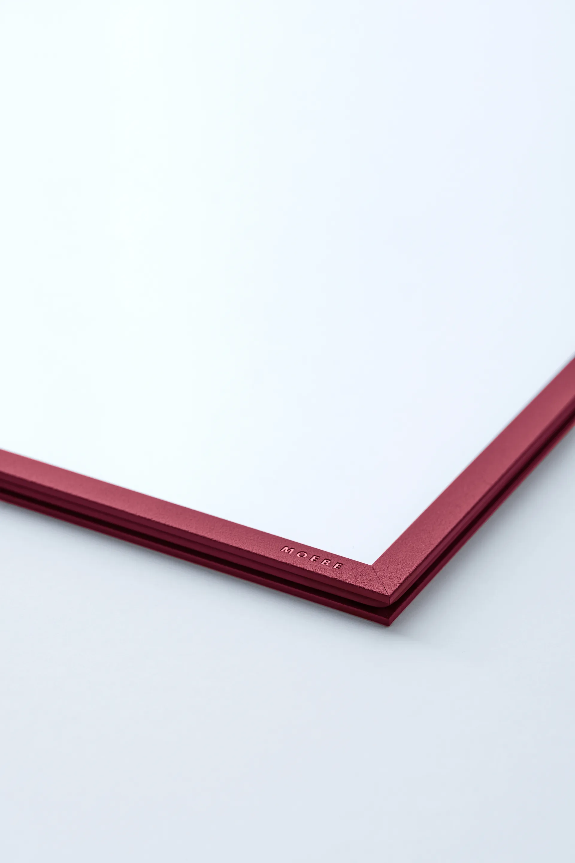 Marco Moebe A4 22,6x31,3 cm, Transparent, Red MOEBE