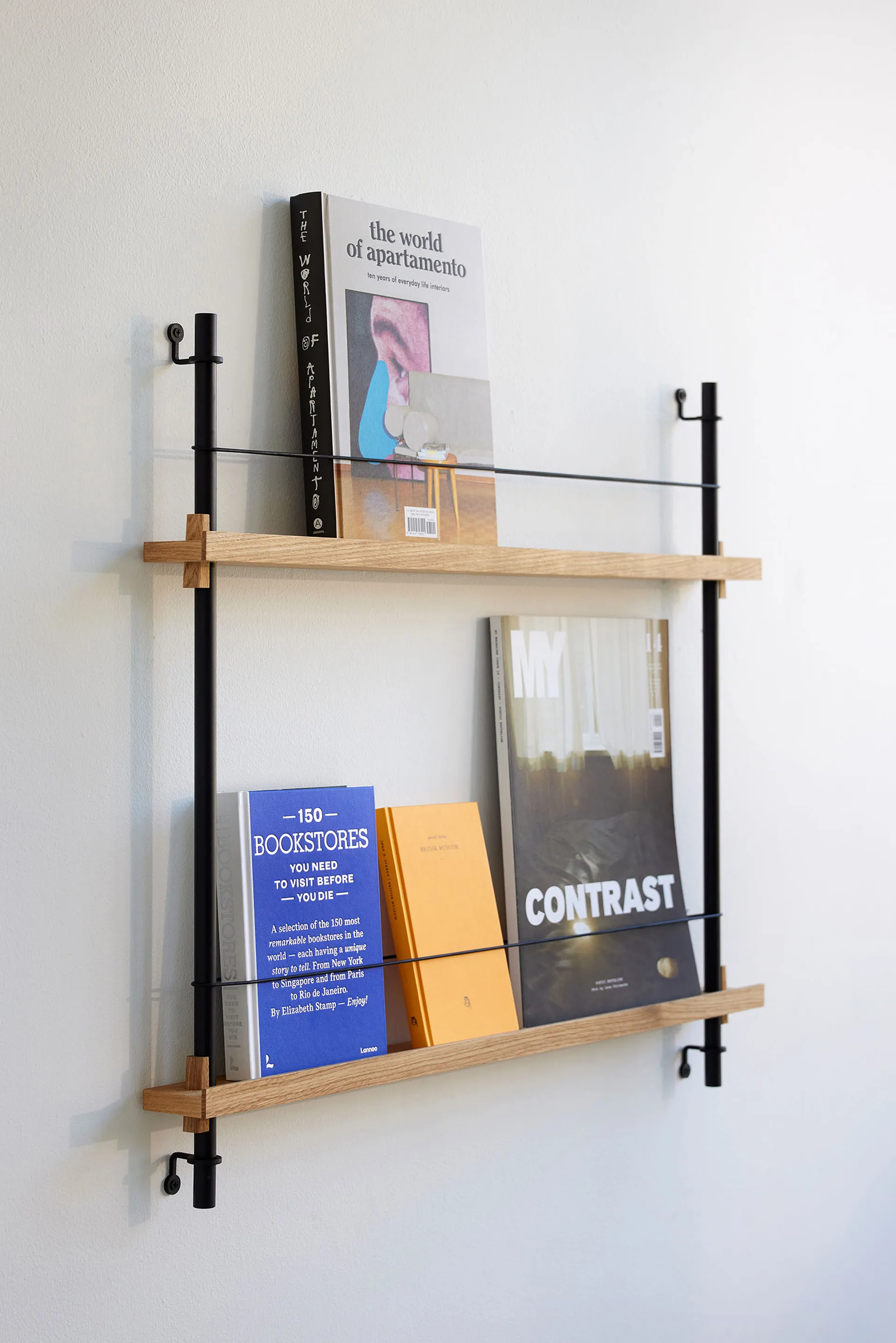 Revistero Magazine Shelving, Roble ahumado-black, 85x115x7 cm, MS.115.1 MOEBE