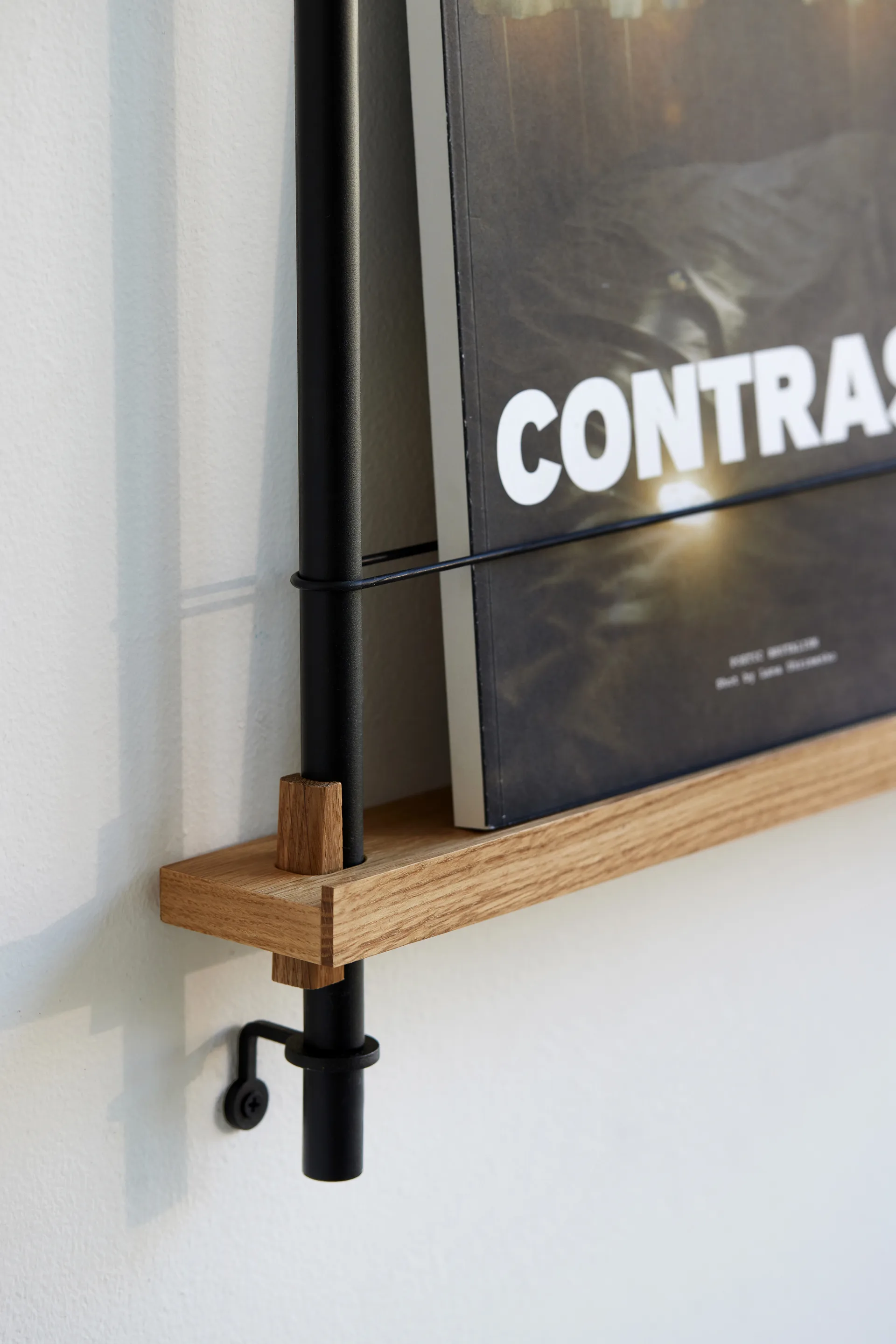 Revistero Moebe, Oak-white MOEBE