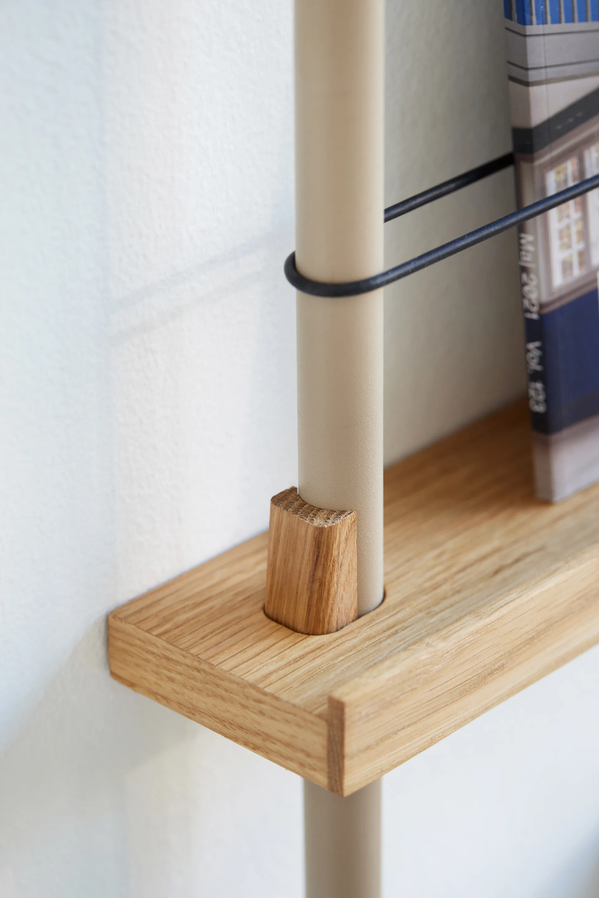 Revistero Moebe, Smoked oak-grey MOEBE