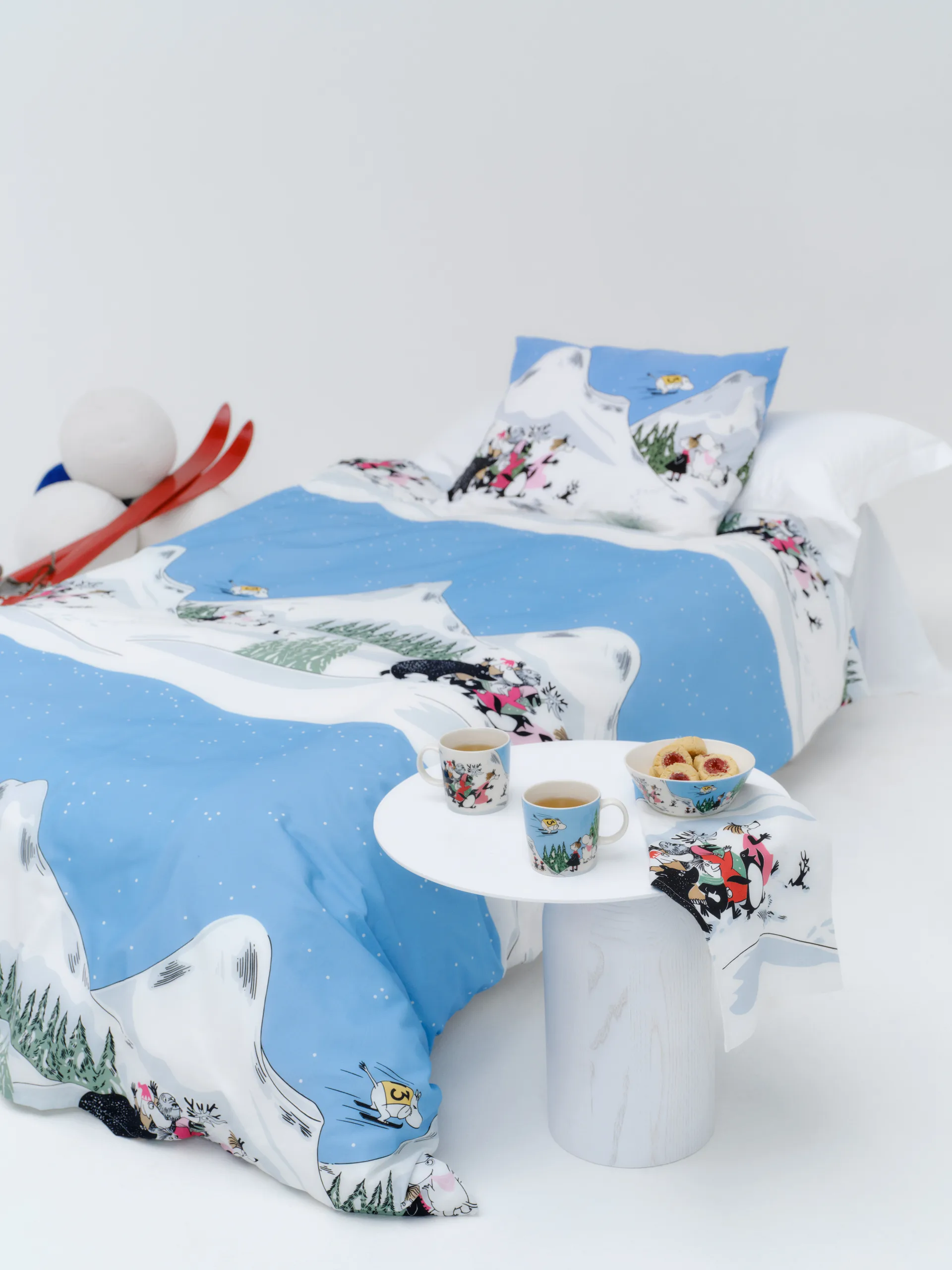 Bol Moomin invierno 2024 Ski jumping, Ø15 cm Moomin Arabia