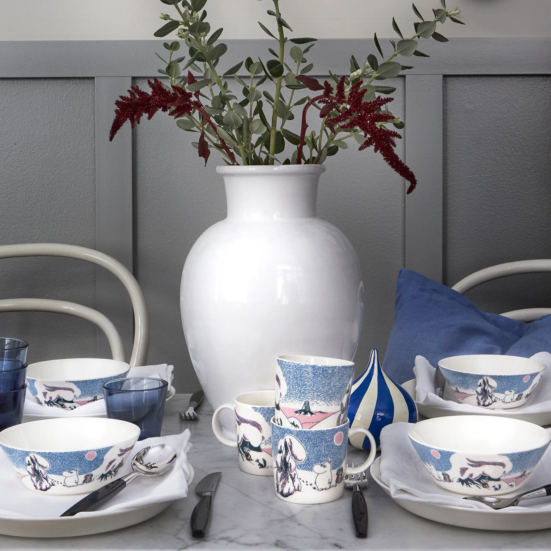 Taza Moomin Crown snow-load 2019, azul Moomin Arabia