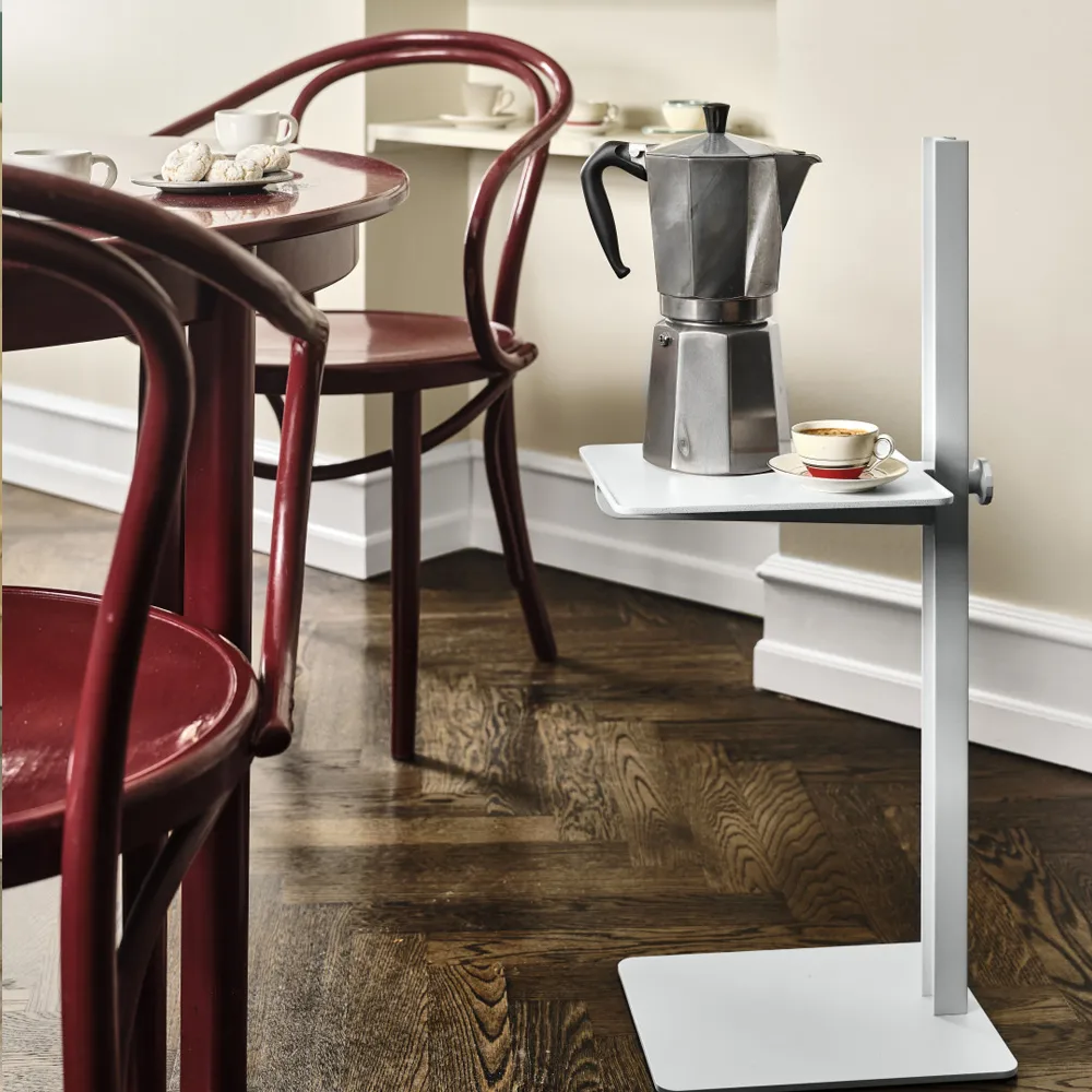 Mesa auxiliar Museum, Marrón oscuro Museum