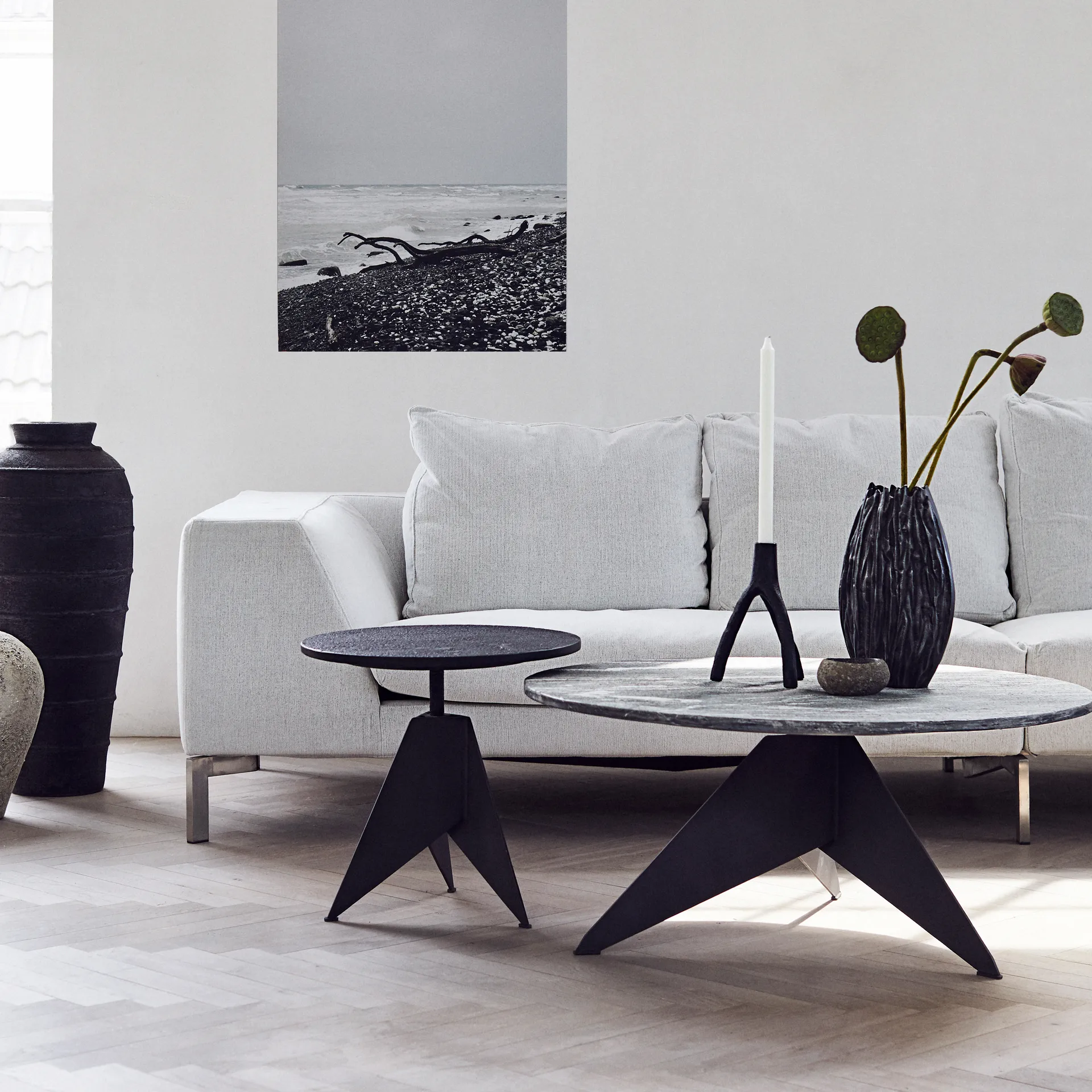 Candelabro Aion XL 22 cm, negro MUUBS