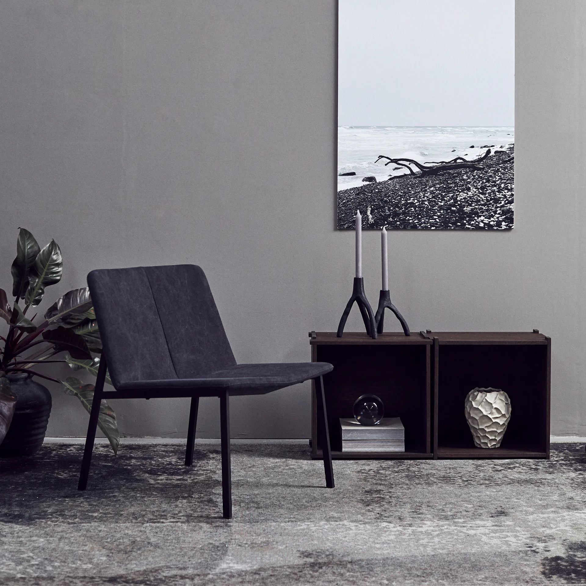 Candelabro Aion XL 22 cm, negro MUUBS