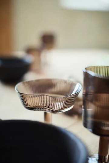 Copa de vino tinto Ripe 29,5 cl - Smoked brown - MUUBS