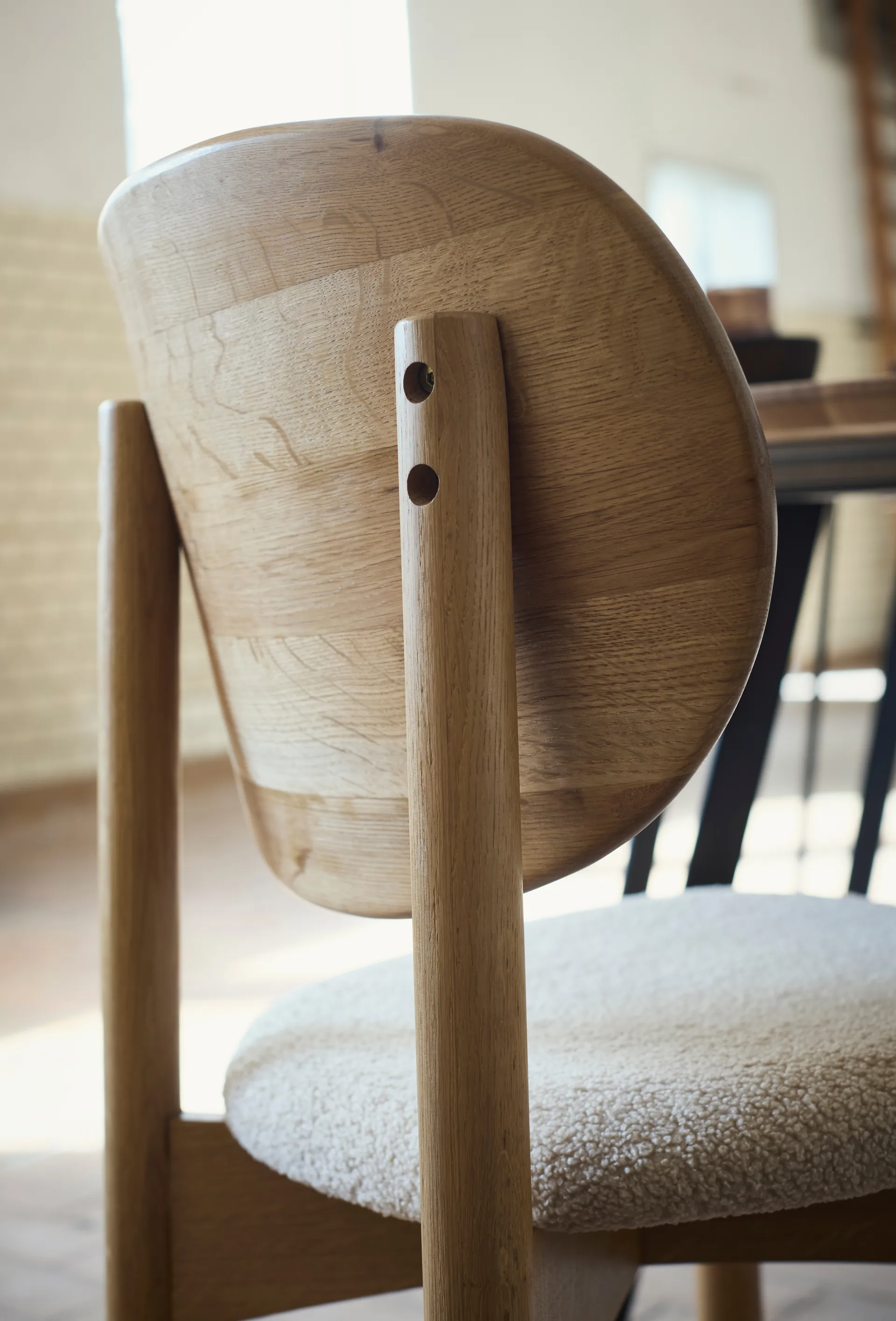 Silla Oka, Roble aceitado natural, sand MUUBS