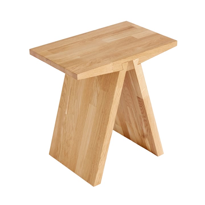 Taburete Angle 45 cm, roble aceitado MUUBS