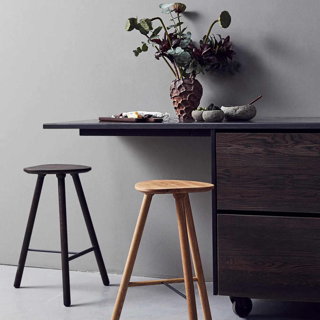 Taburete bar Noir 65 cm | MUUBS | Tienda online