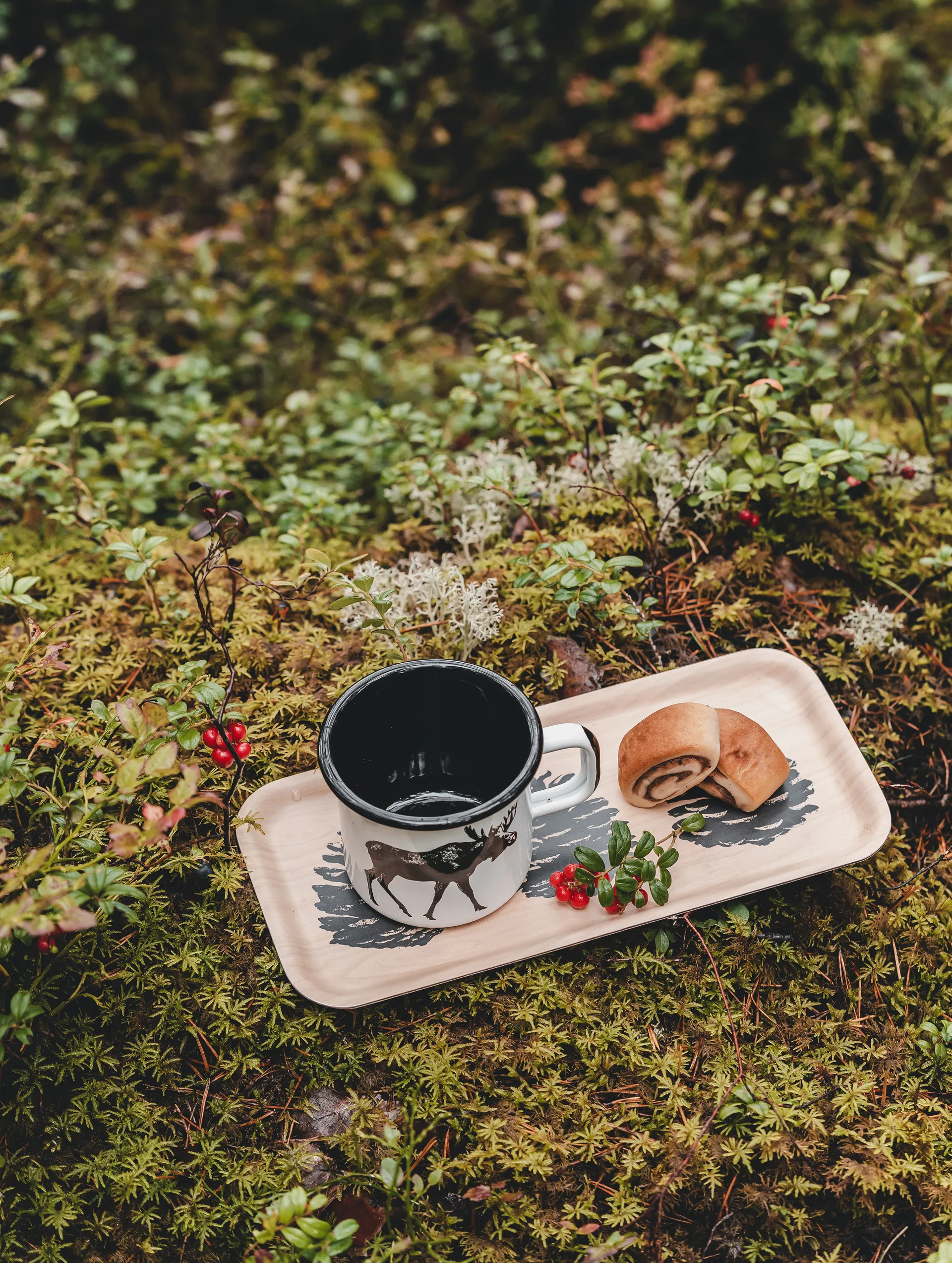 Bandeja Nordic The Pine Cone 13x27 cm, Natur-negro Muurla