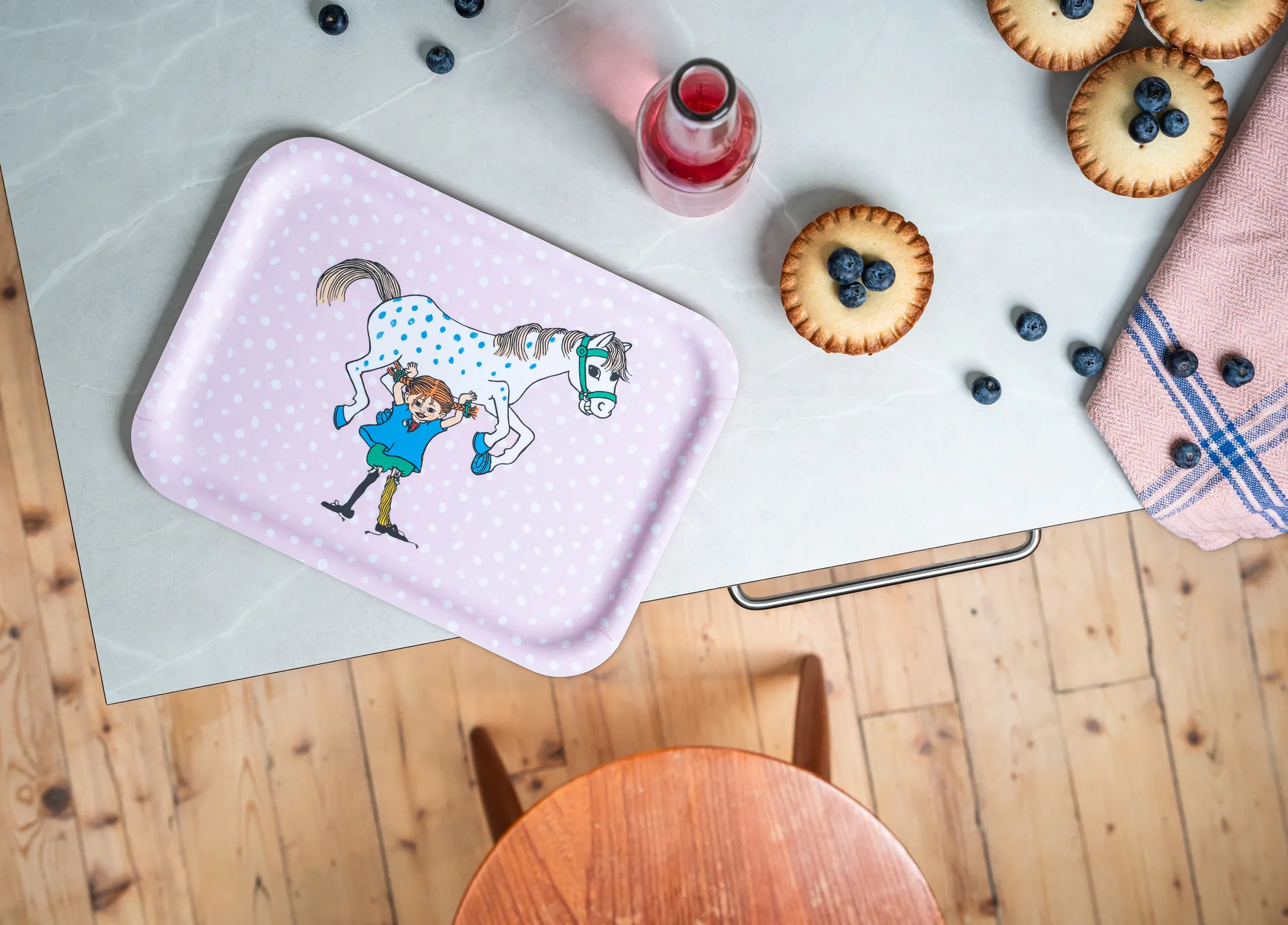 Bandeja Pippi 20x27 cm, Pippi y el Caballo Muurla