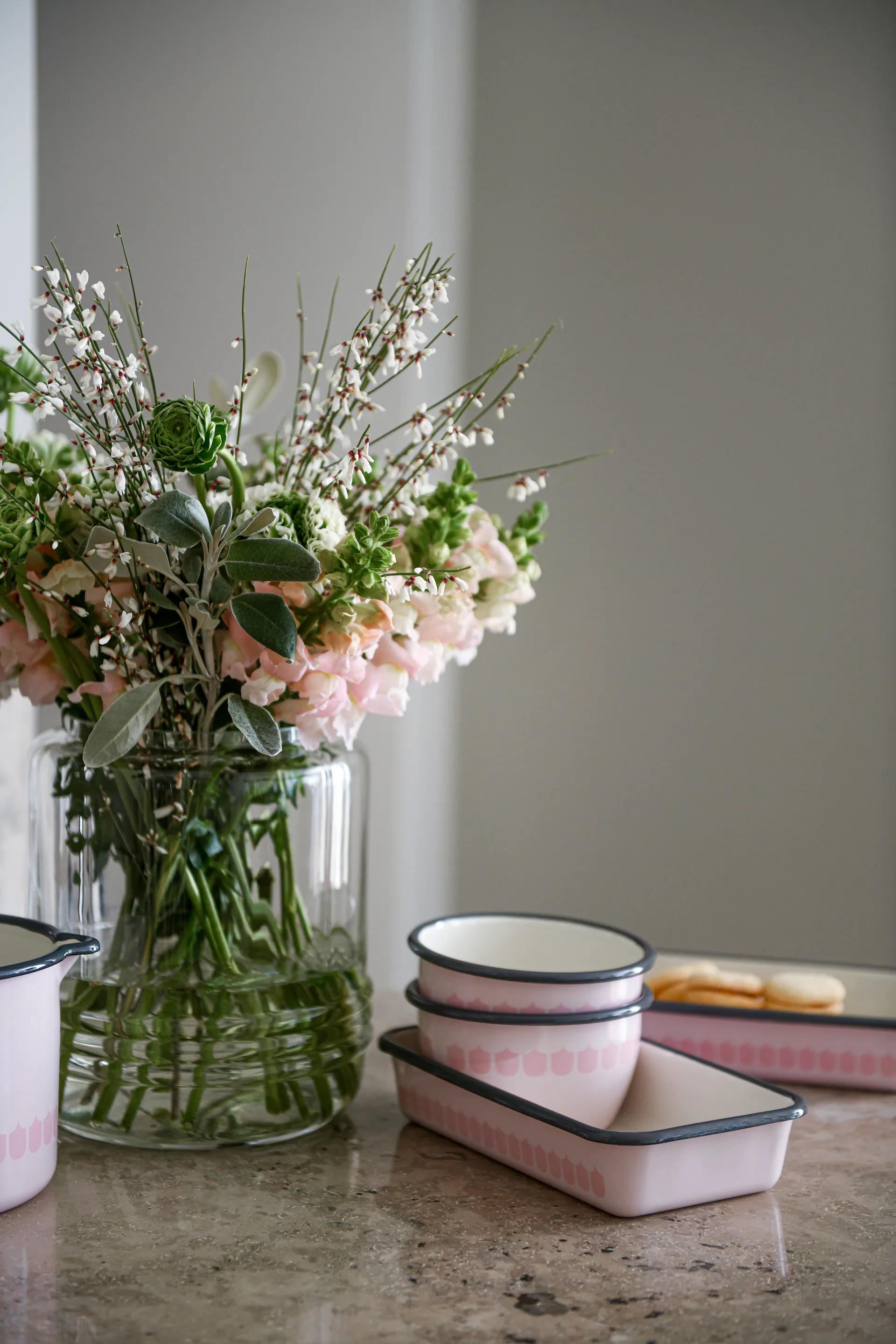 Cacerola esmaltada Vappu 1,9 L, Rosa Muurla