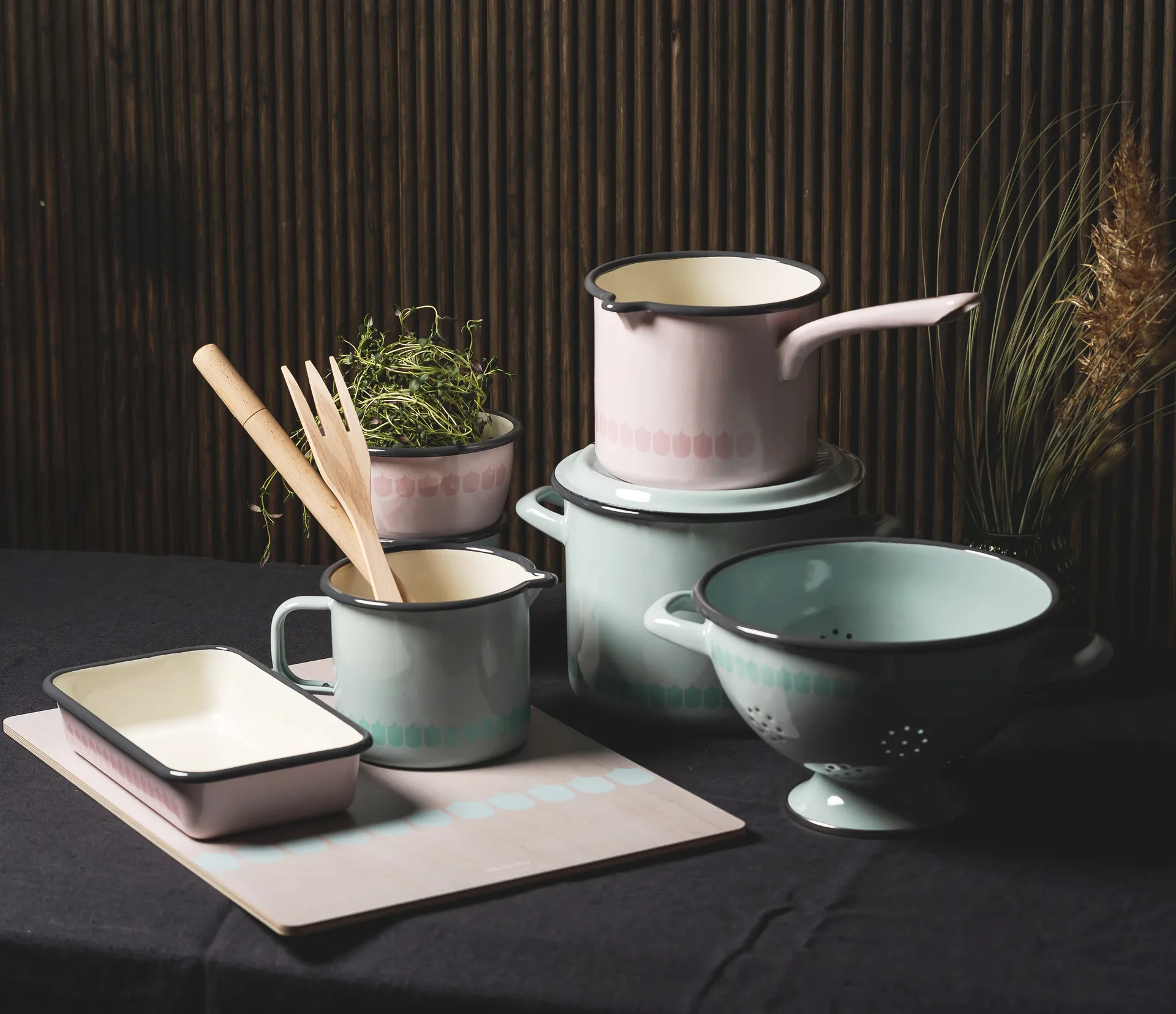 Jarra esmaltada Vappu 1,3 L, verde Muurla