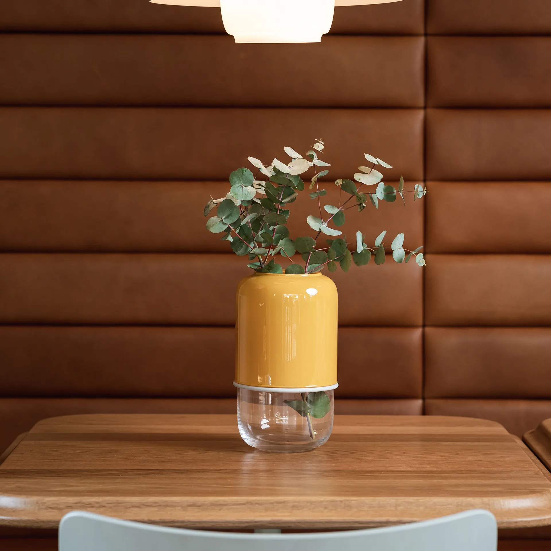 Jarrón Capsule ajustable 18-28 cm, amarillo-transparente Muurla