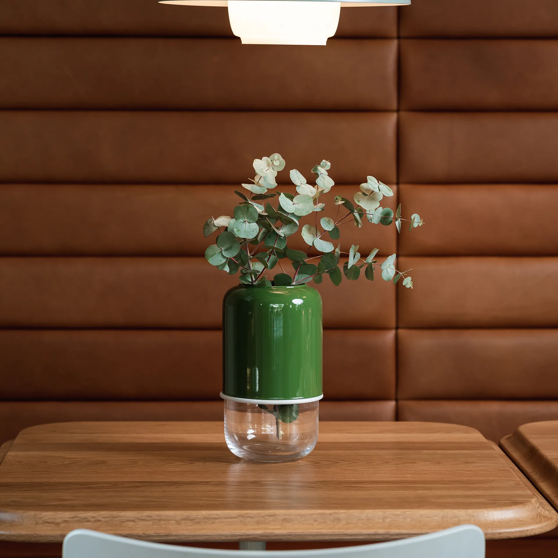 Jarrón Capsule ajustable 18-28 cm, verde-transparente Muurla