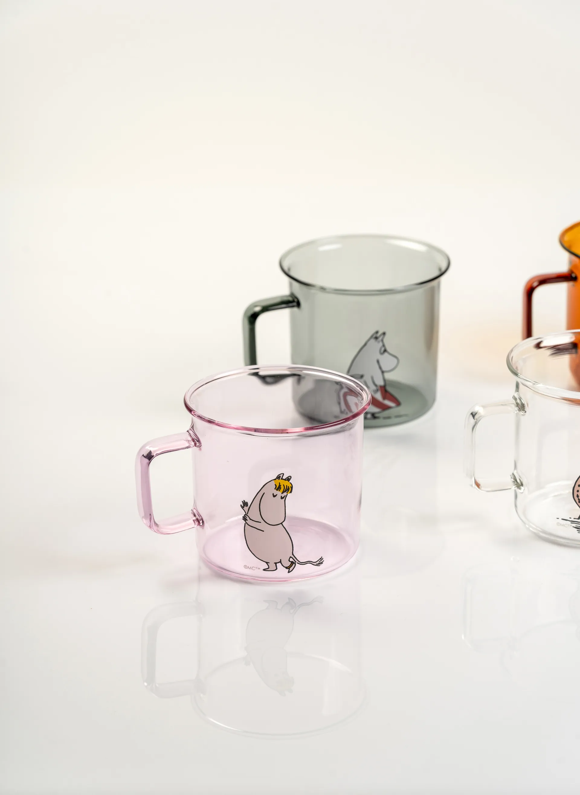 Taza de vidrio Moominmamma 35 cl, gris Muurla
