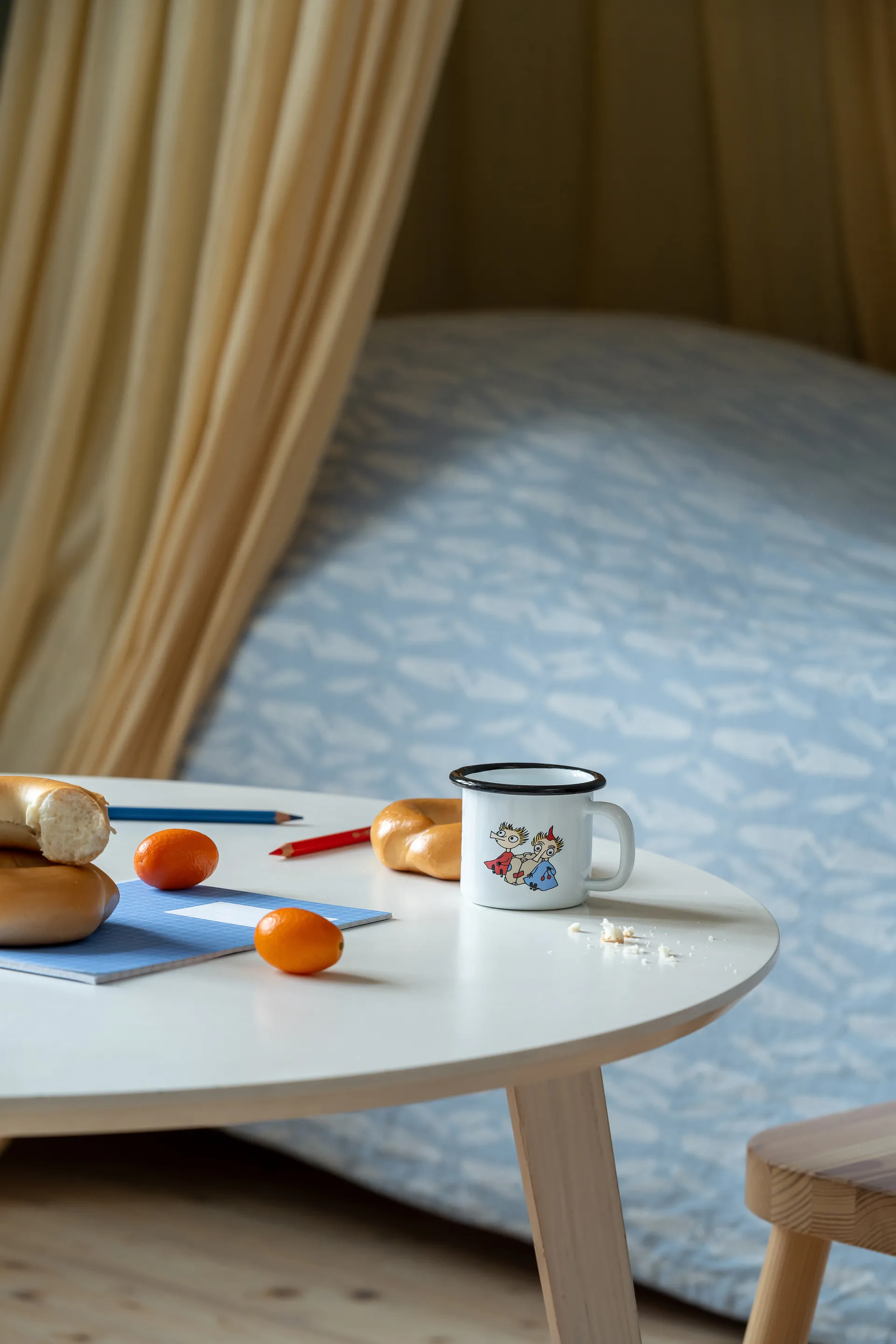 Taza esmaltada Moomin 1,5 dl, Thingumy y bob Muurla