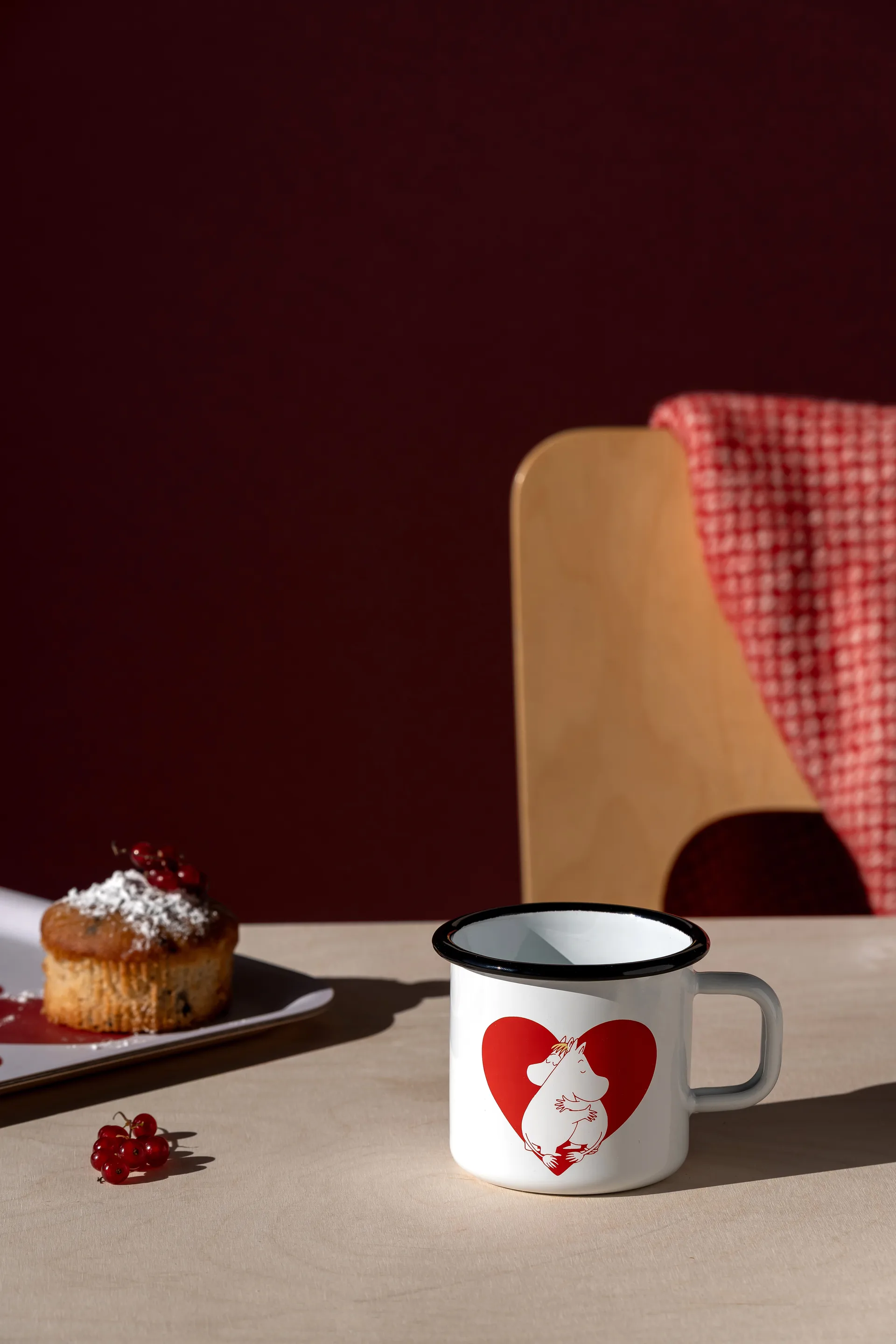 Taza esmaltada Moomin 37 cl, Corazón Muurla