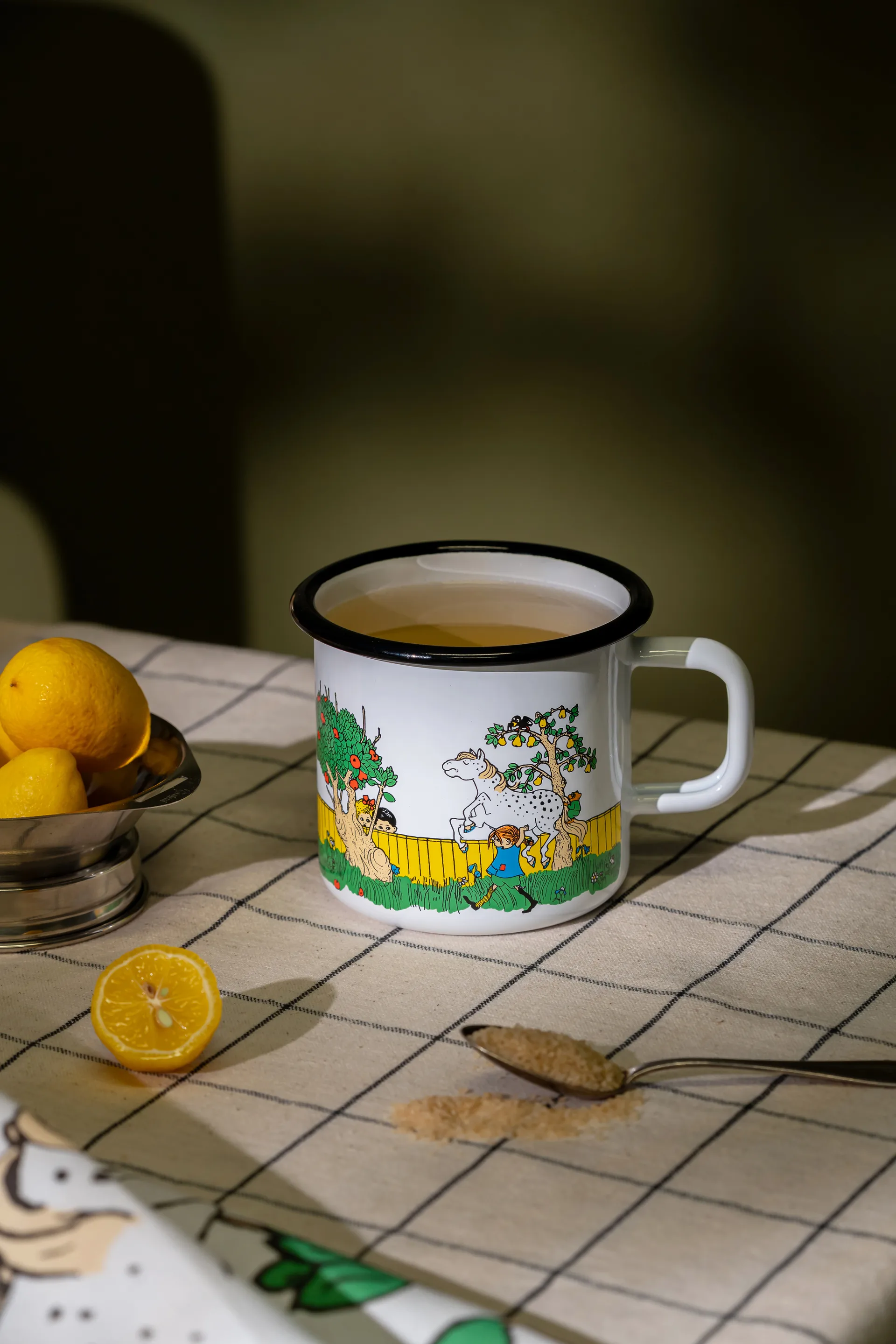 Taza esmaltada Pippi longstocking 3,7 dl, El camino a casa Muurla