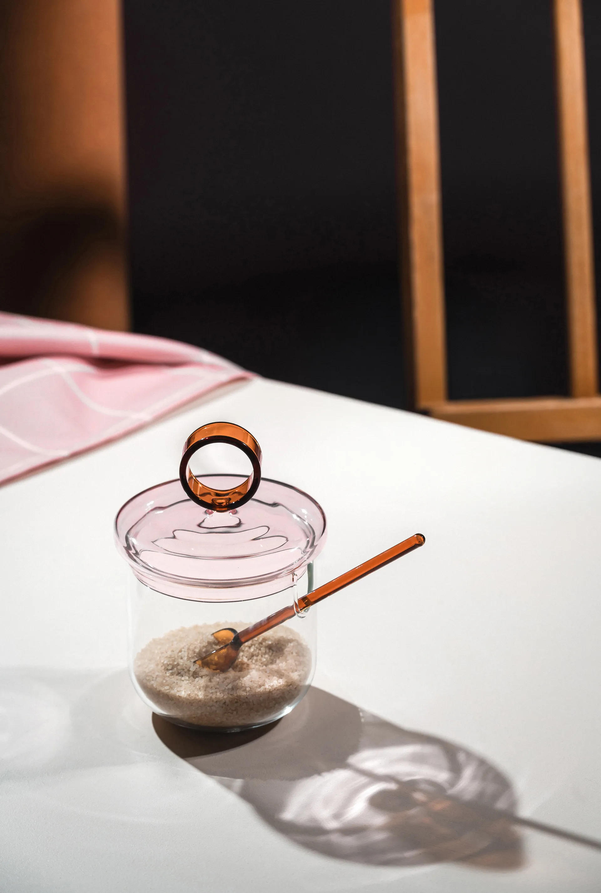 Tazón para azúcar con cuchara Loop Ø14 cm, Transparente-rosa-ámbar Muurla