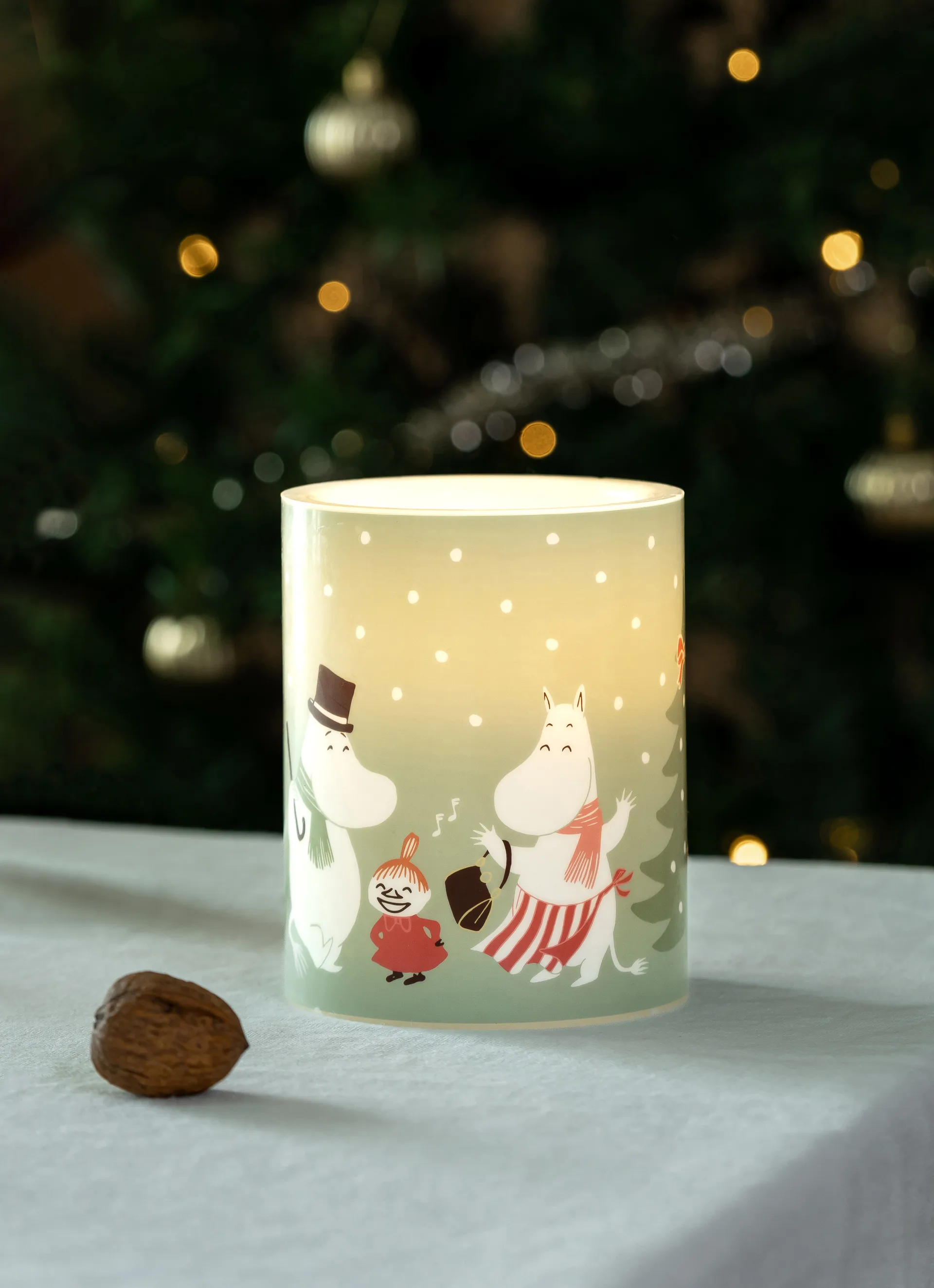Vela gruesa LED Moomin 12,5 cm, Festive spirits Muurla
