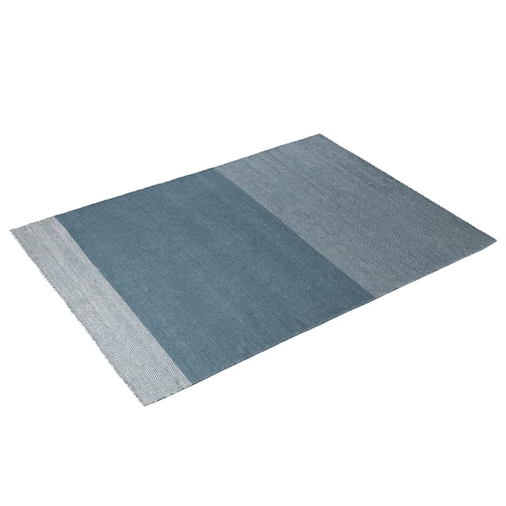 Alfombra Varjo, 170x240 cm - azul - Muuto