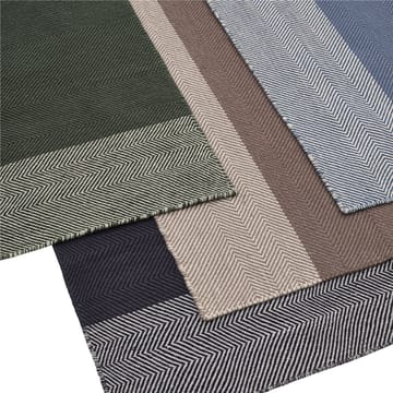 Alfombra Varjo, 200x300 cm - Dark green - Muuto