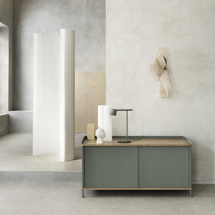 Aparador Enfold Low - Grey-Metal - Muuto