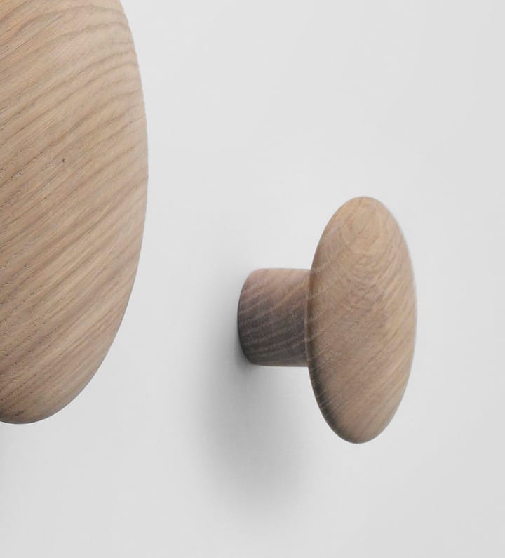 Colgador de pared The Dots, pequeño, roble Muuto