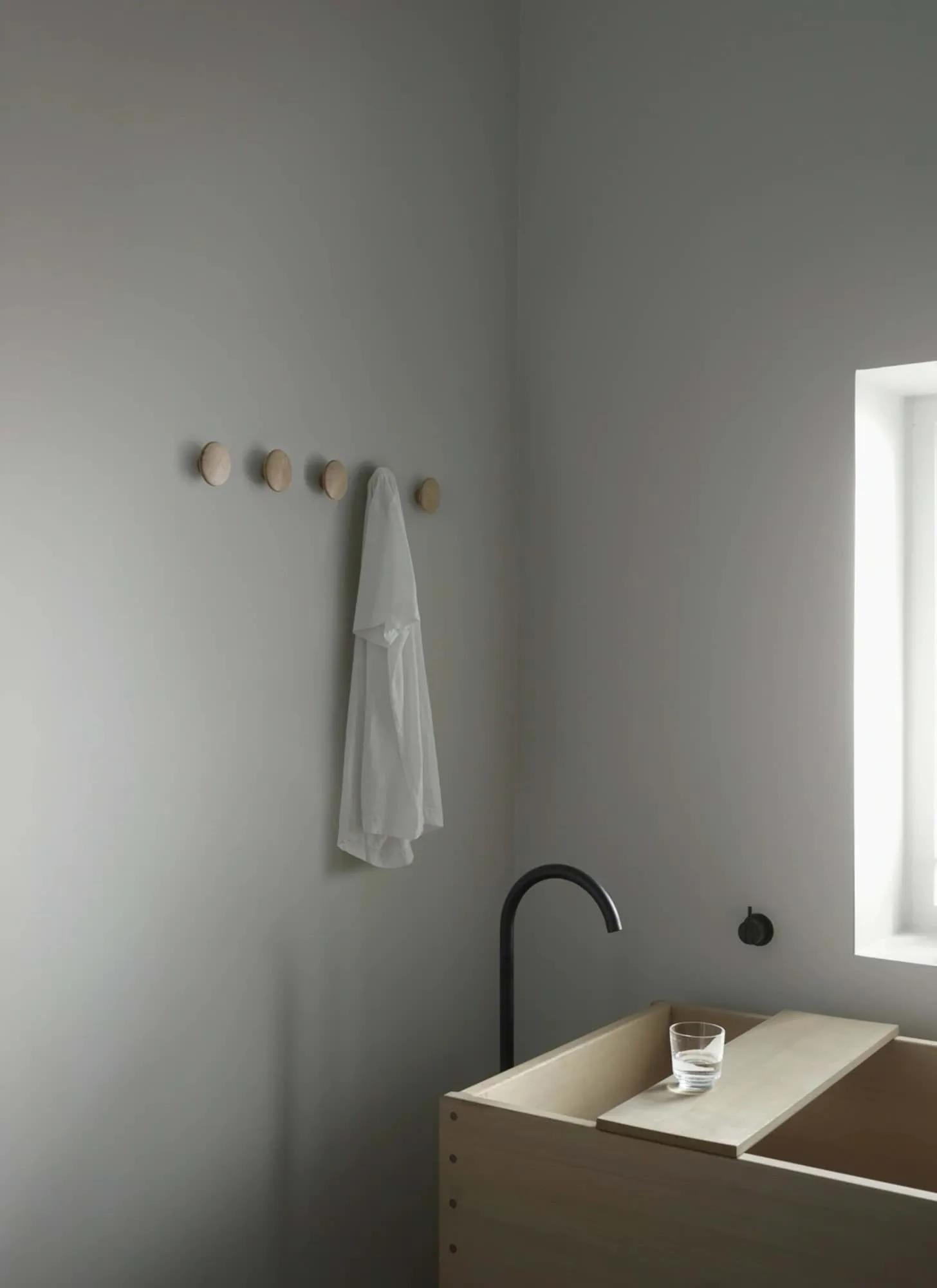Colgador de pared The Dots, XS Muuto