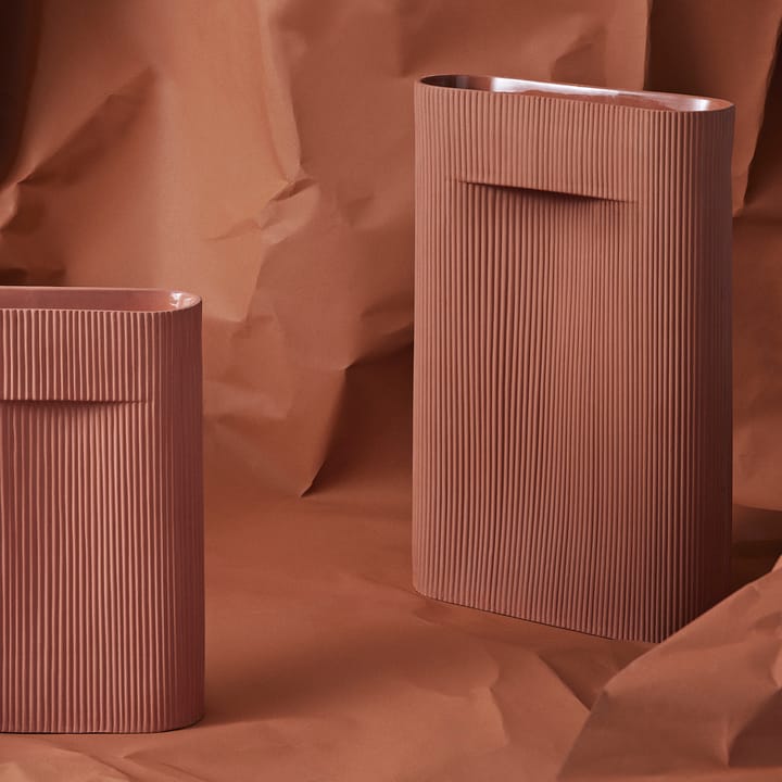 Jarrón Ridge 48,5 cm, Terracotta Muuto