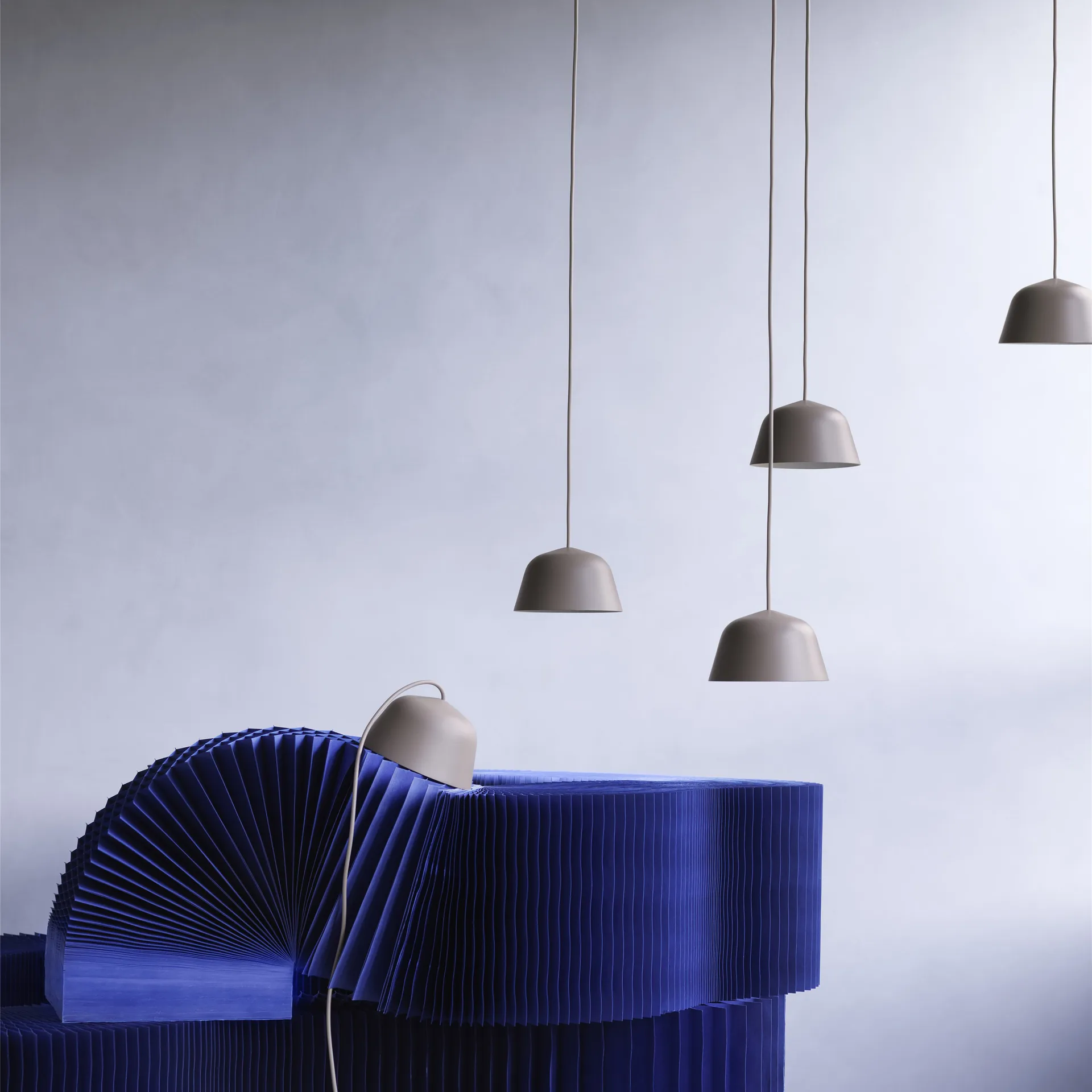 Lámpara colgante Ambit Ø16,5 cm, taupe (beige) Muuto