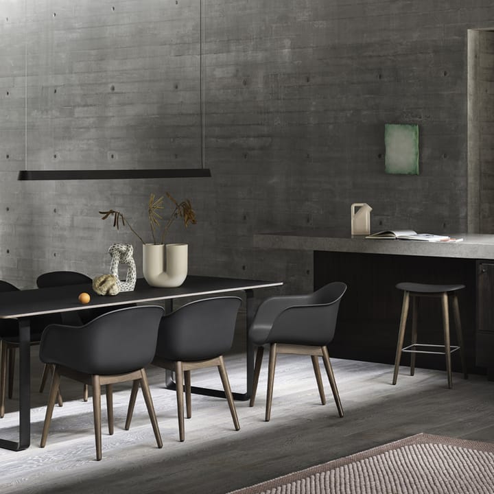 Lámpara colgante Linear, Black, 87,2 cm Muuto