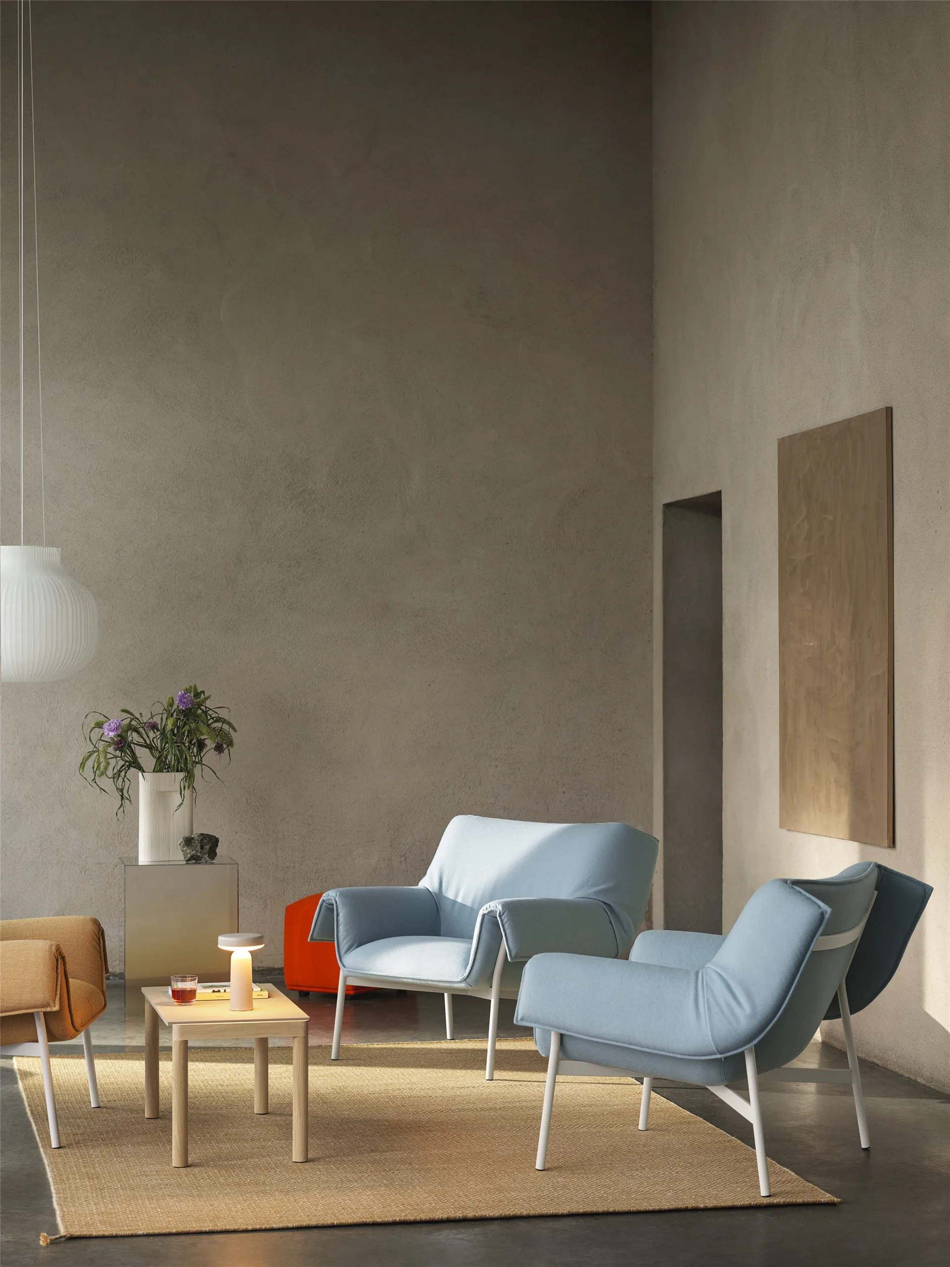 Lámpara de mesa portátil Ease 21,5 cm, Grey Muuto