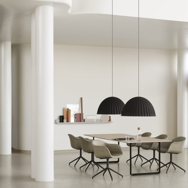 Lámpara de techo Under the bell Ø 82 cm, negro Muuto