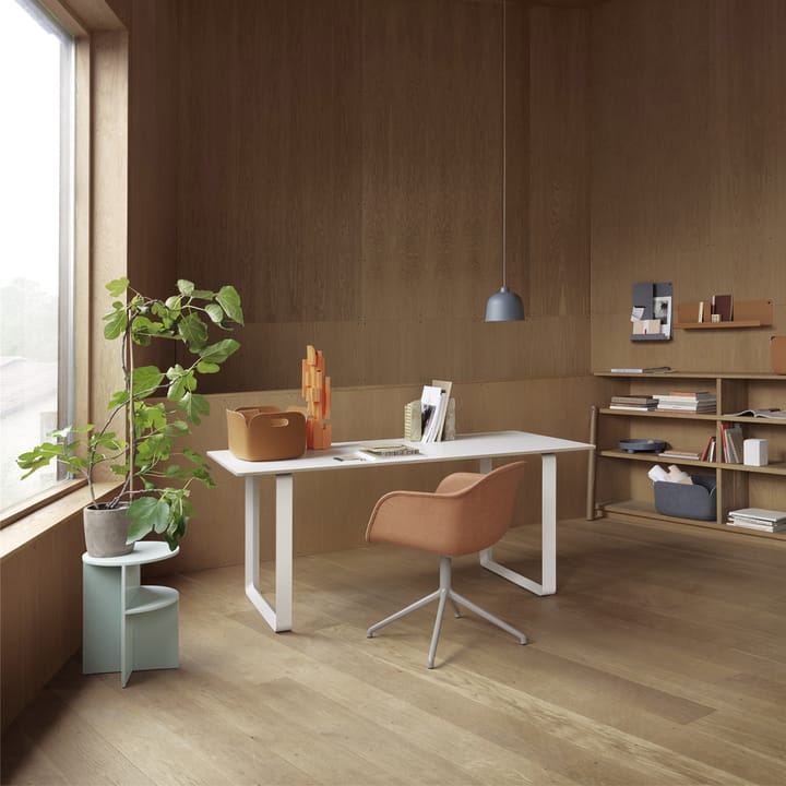 Mesa 70/70 170x85 cm, Solid oak-White Muuto