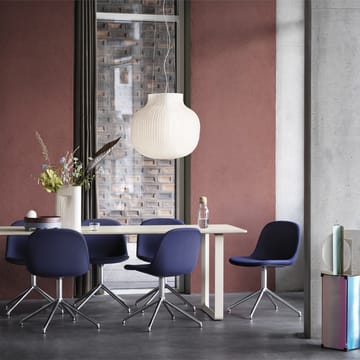 Mesa 70/70 225x90 cm - Solid oak-Black - Muuto