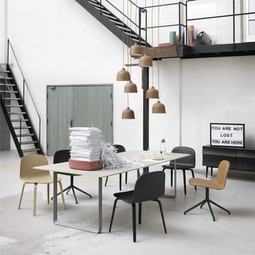 Mesa 70/70 255x108 cm - Oak veener-Plywood-Black - Muuto