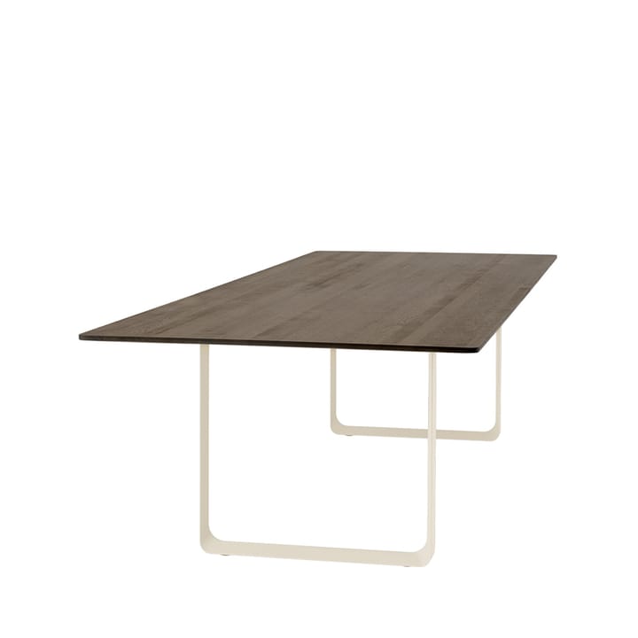Mesa 70/70 295x108 cm, Solid smked oak-Sand Muuto