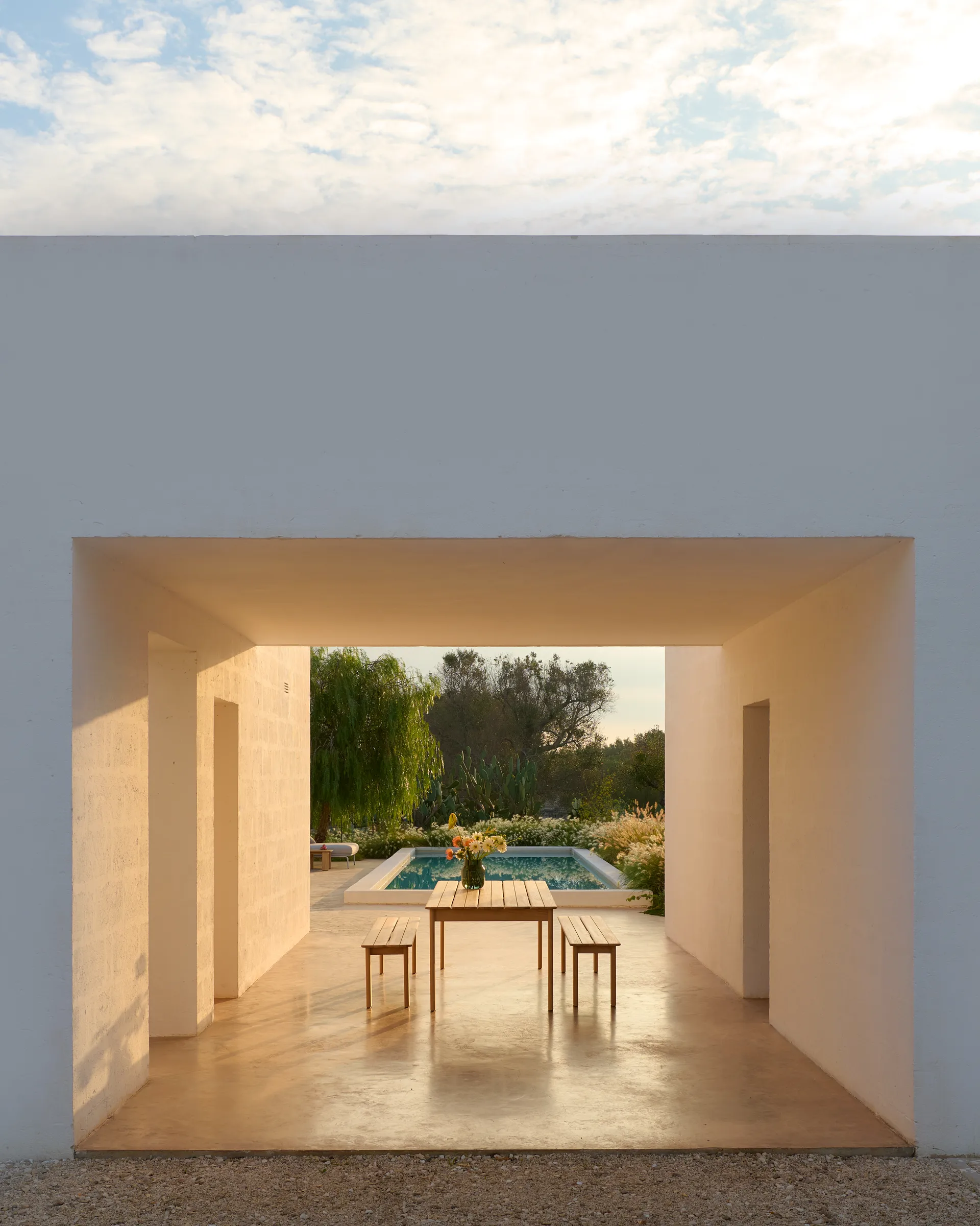 Mesa Assemble , Teca, 220×92 cm Muuto